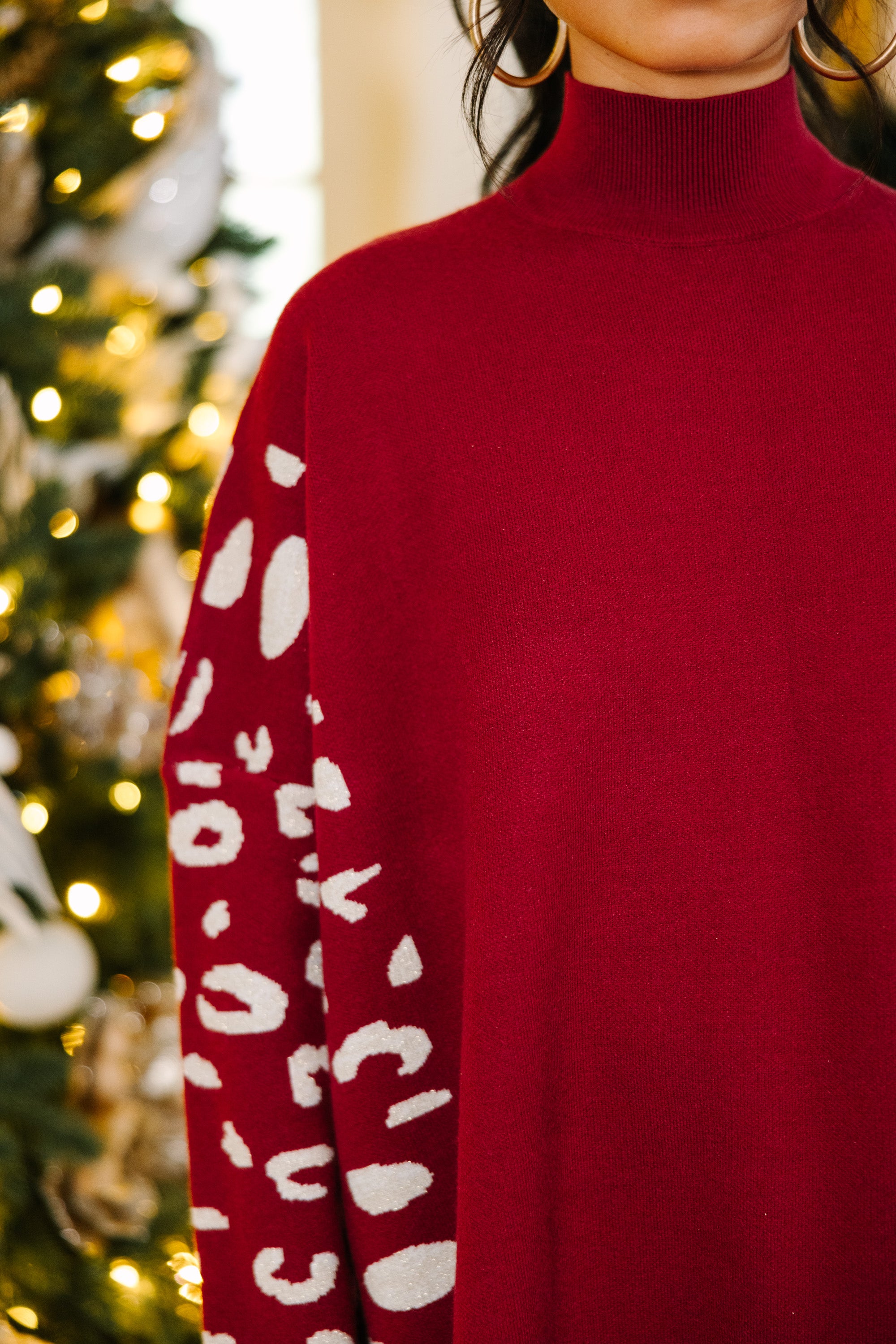 All In Theory Stunning Red Leopard Sweater Tunic - A Must-Have!