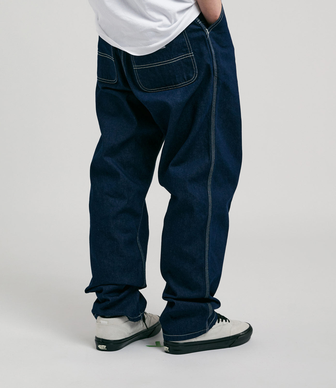 Carhartt Blue Wash Simple Denim Pants - A Timeless Style!