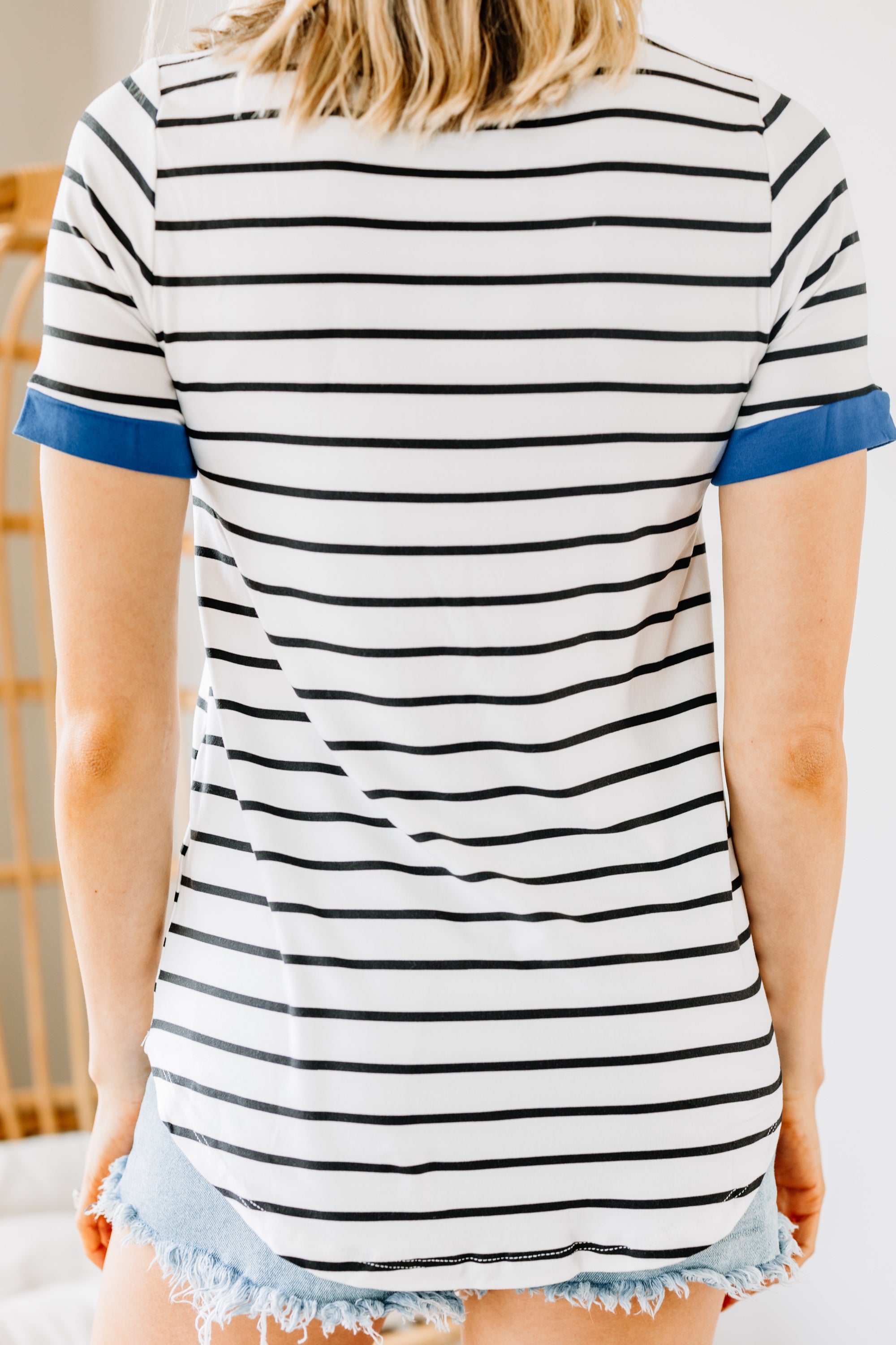 Gorgeous Royal Blue Trim Striped Top - A Spring/Summer Must-Have!