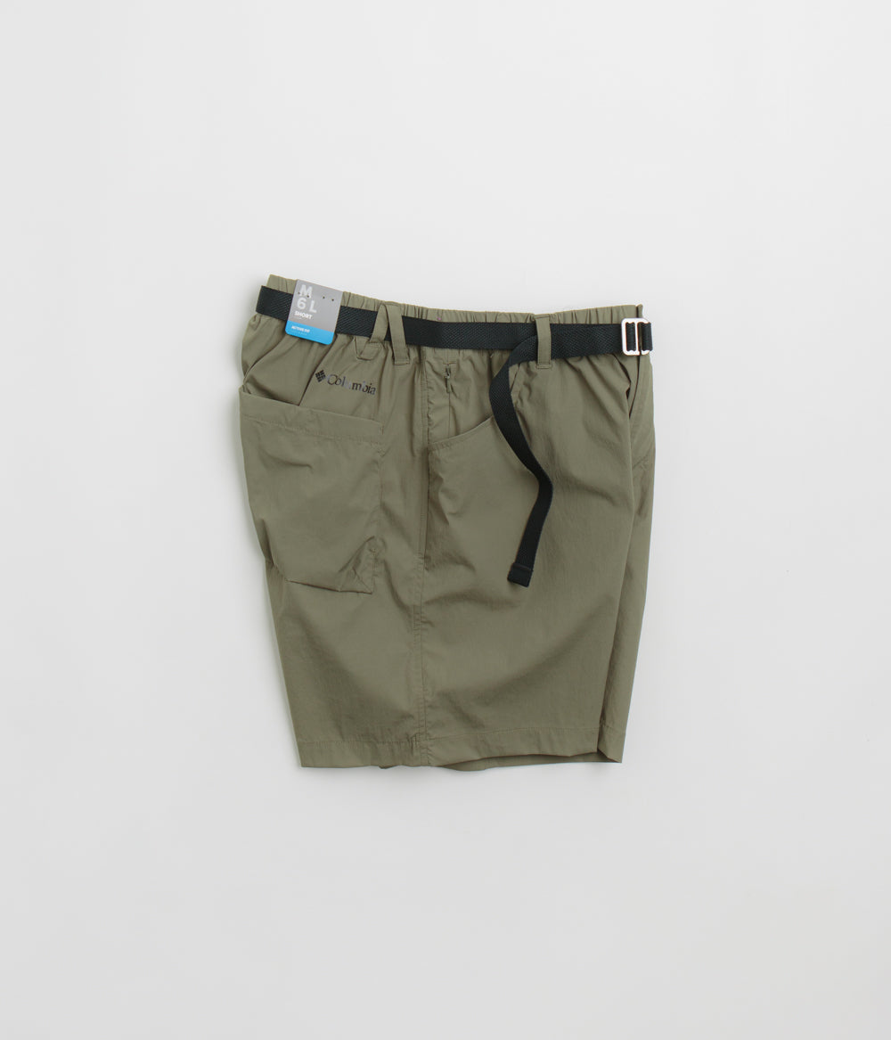Columbia Sharpe Canyon Stone Green Shorts - Stay Cool and Protected!