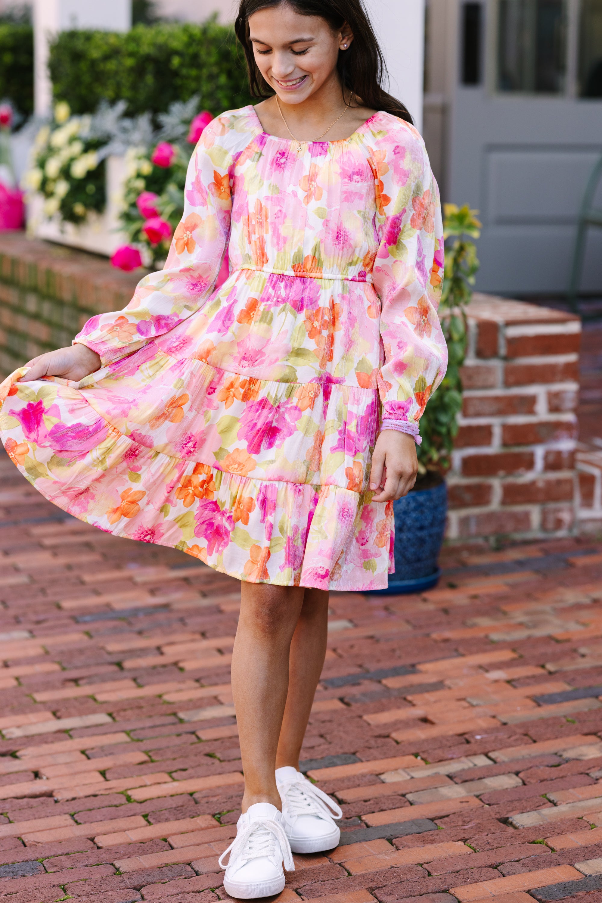 Pink Floral Babydoll Dress for Girls: Capture Hearts!