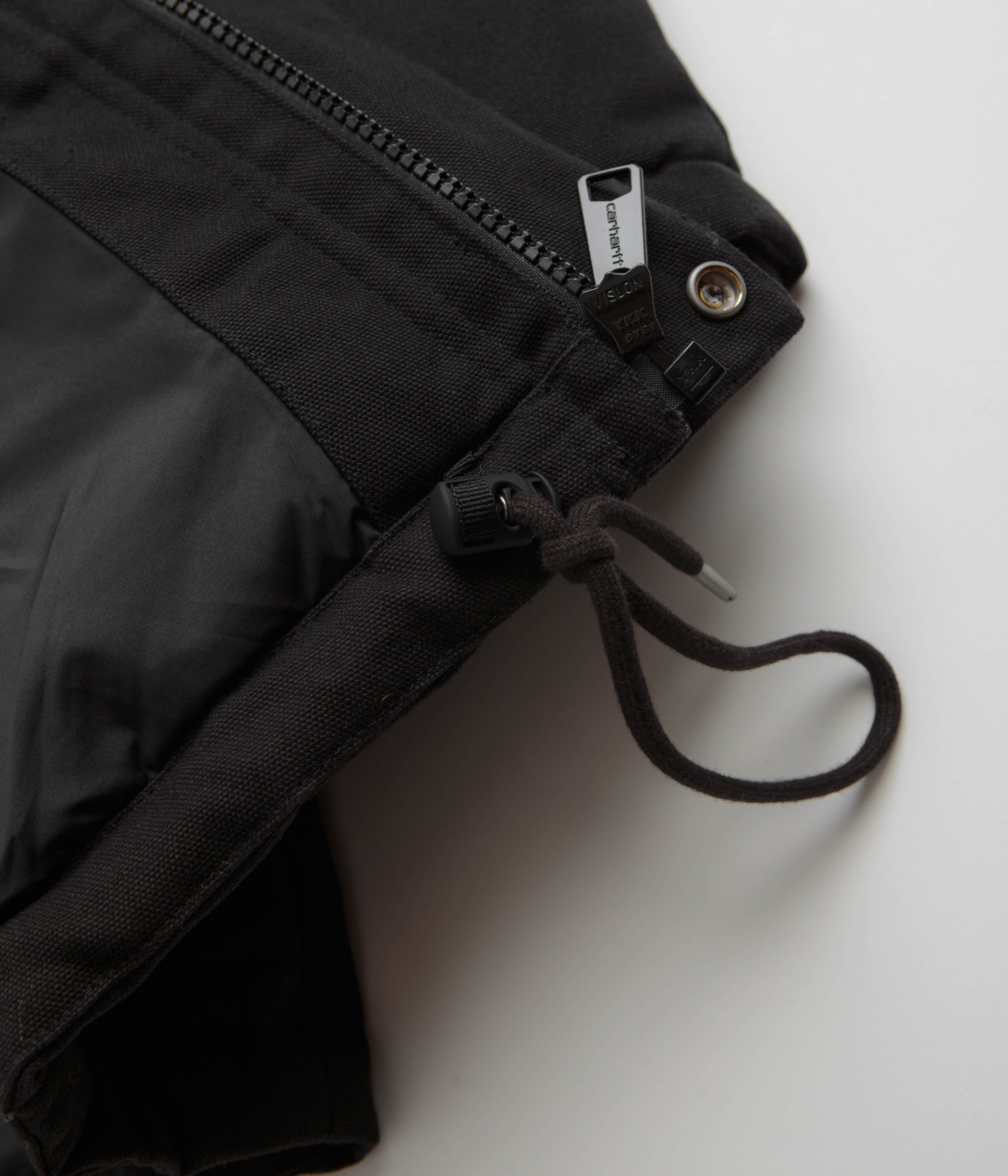 Carhartt Rayley Black Jacket - Timeless Style for Adventurous Souls