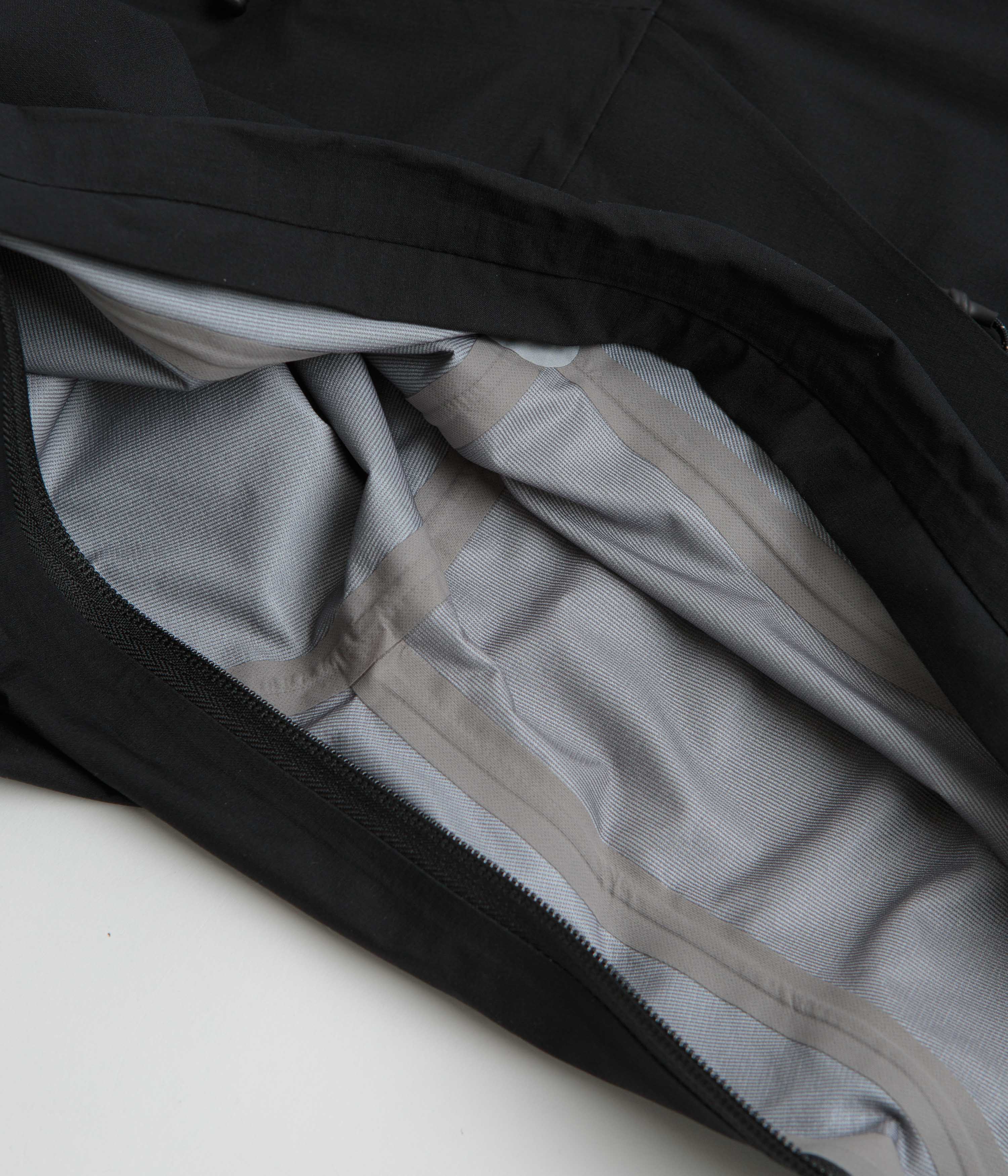 Columbia Northwest Explorer 3L Black Shell Jacket - Your Ultimate Outdoor Companion