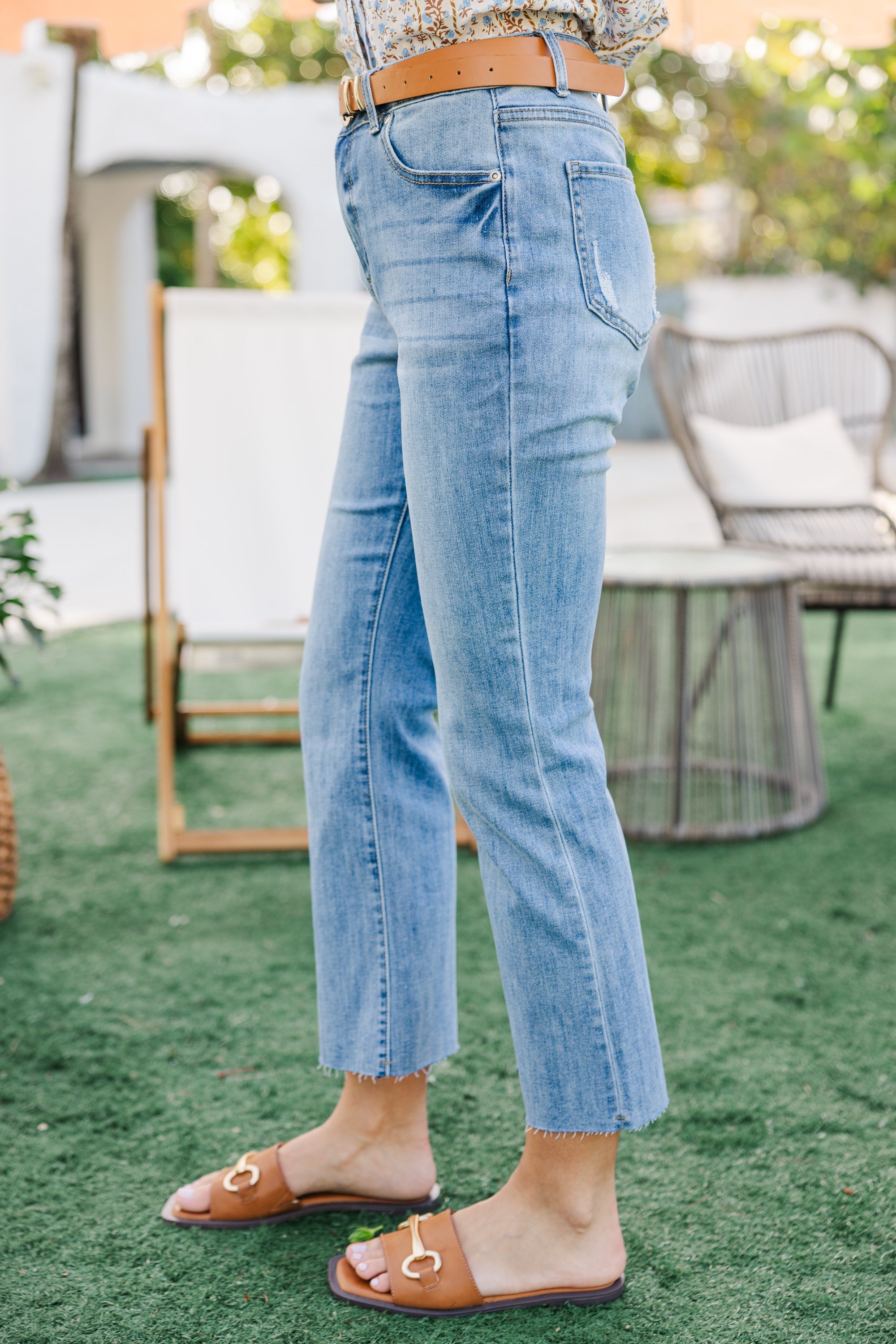 Feel Your Best! Light Wash Straight Leg Summer Jeans