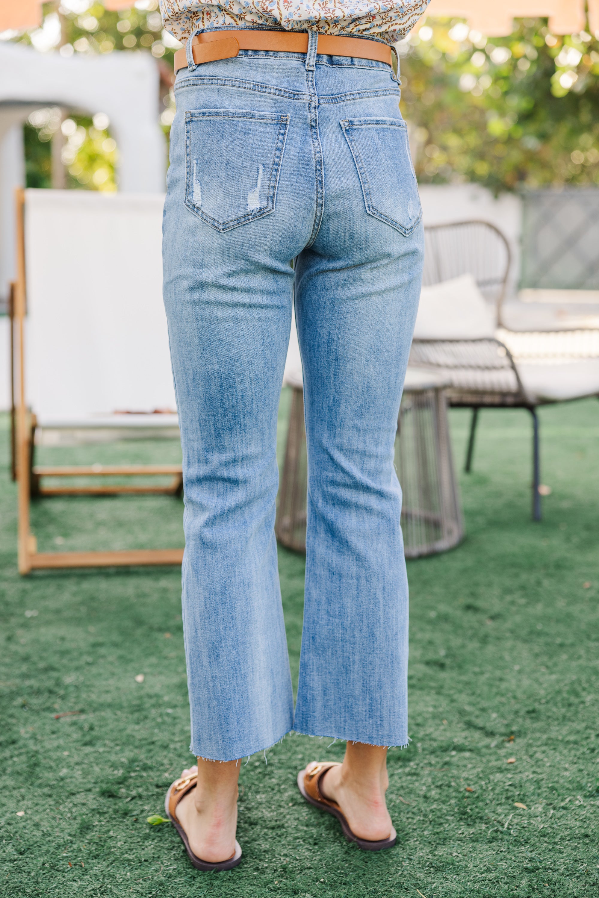 Feel Your Best! Light Wash Straight Leg Summer Jeans
