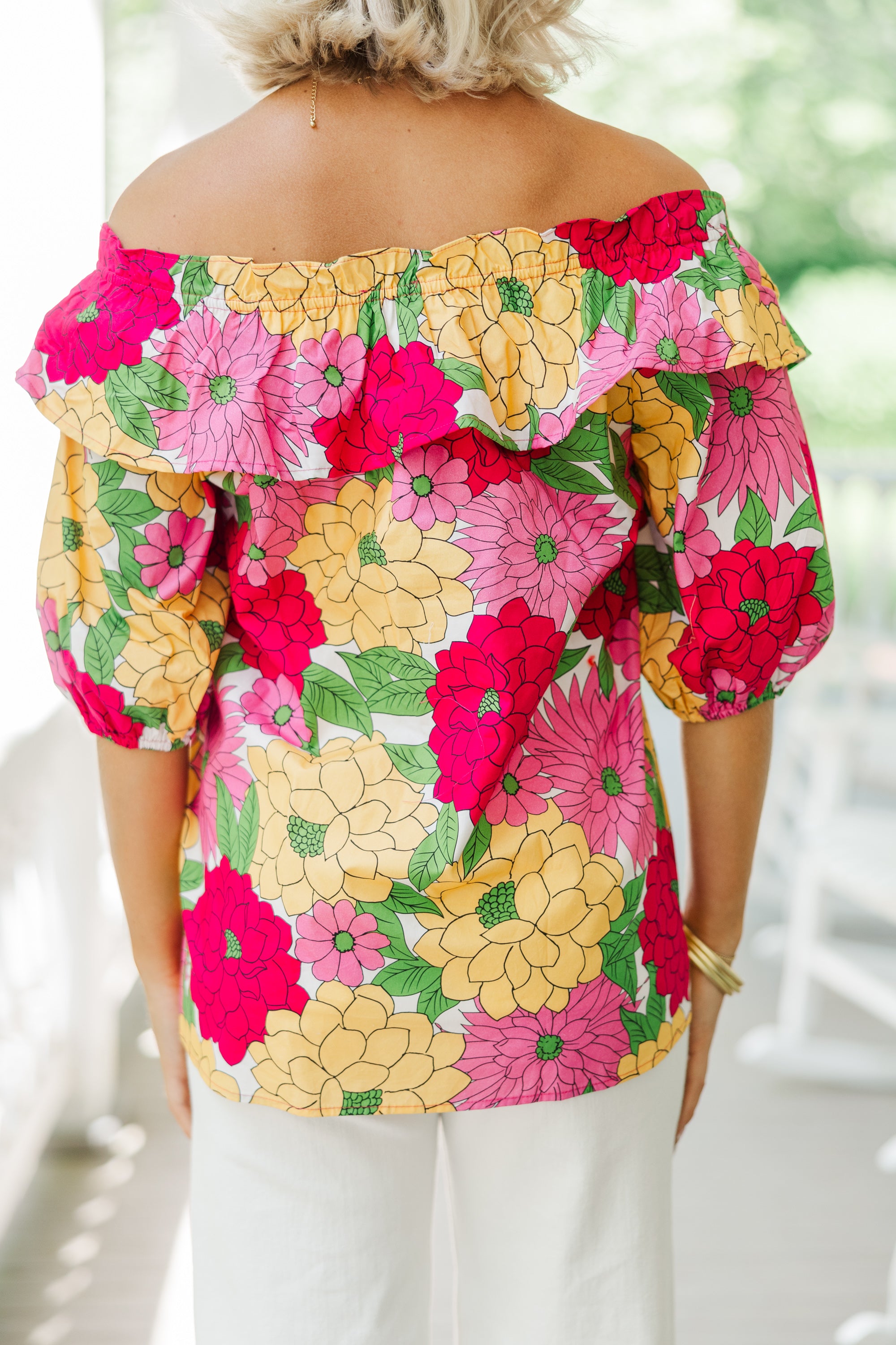 Gorgeous Fuchsia Pink Floral Blouse: Stand Out in Style!