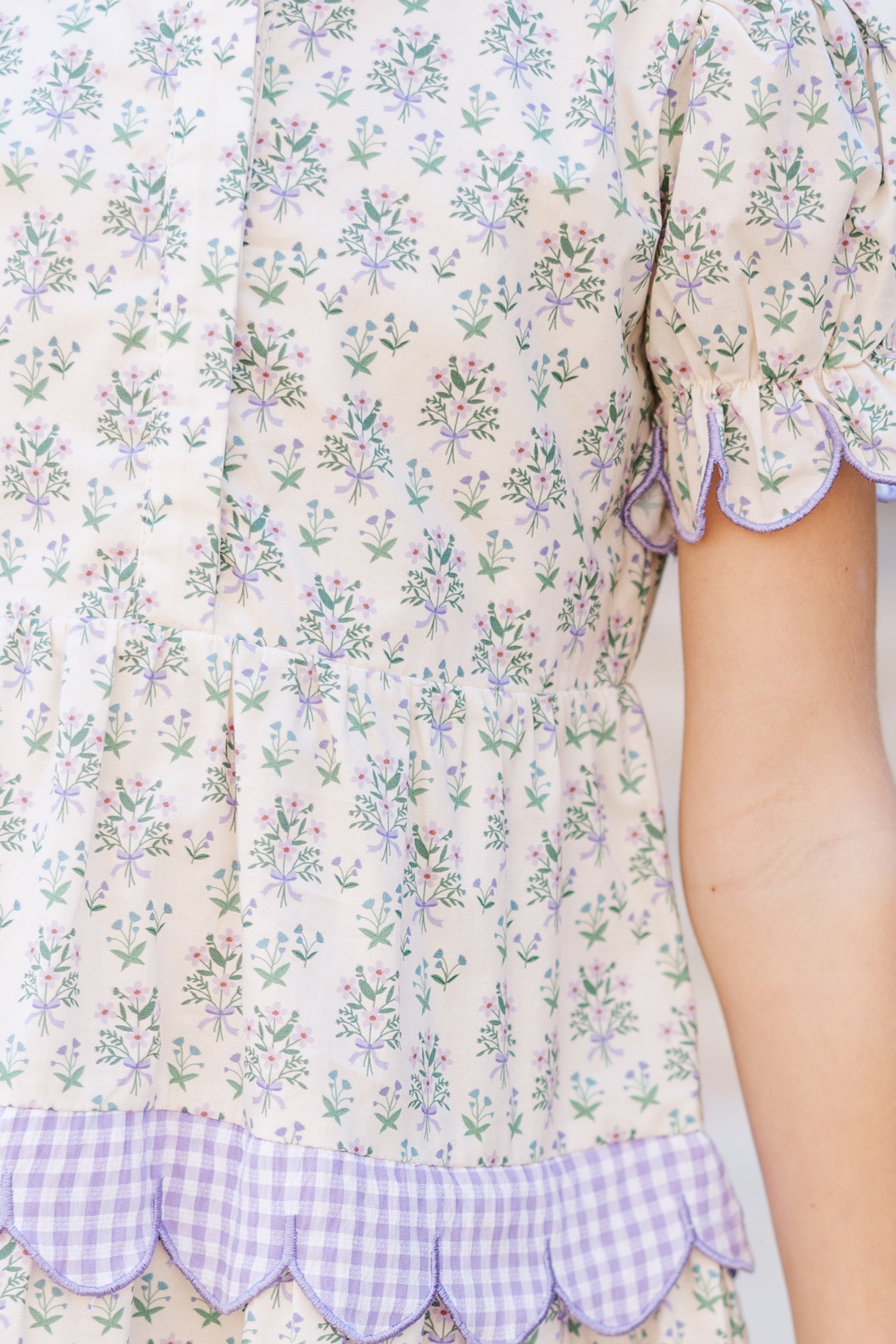 Girls' Dreamy Cream Floral S/S Midi Dress - Stand Out in Style!
