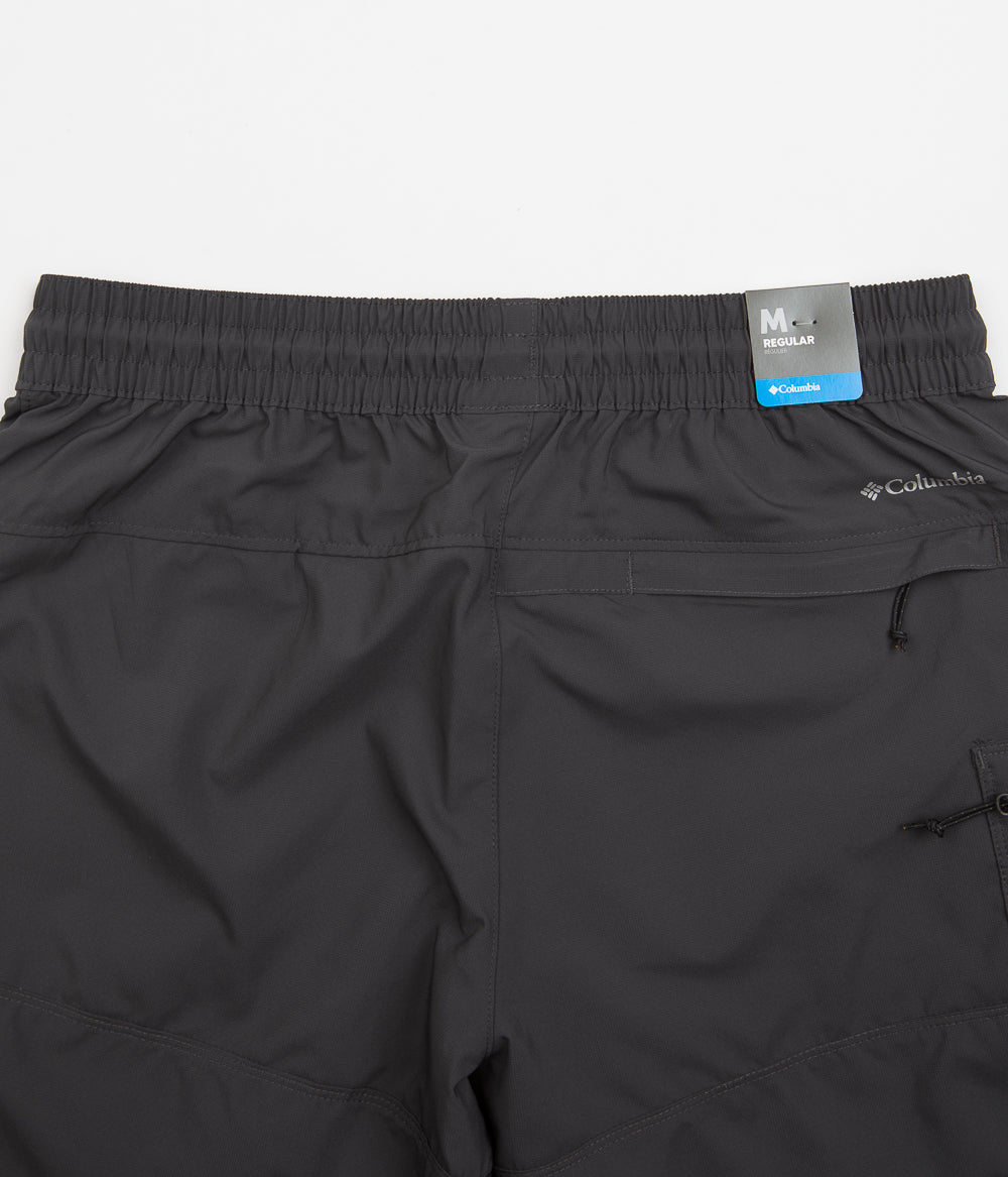 Columbia Shark Grey Coral Ridge Shorts - Unleash Your Outdoor Spirit