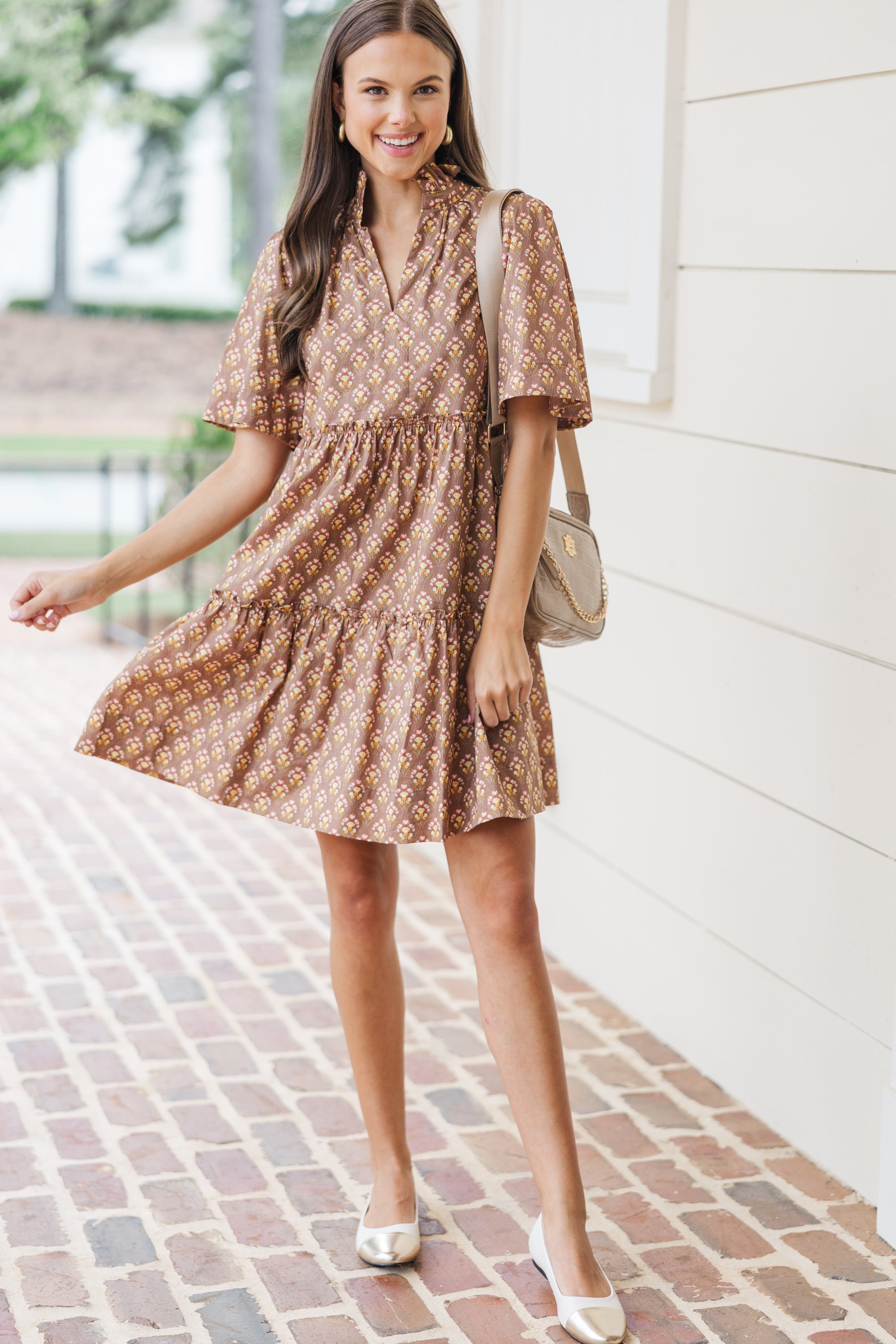 Gorgeous Brown Medallion Dress for Your Best Look