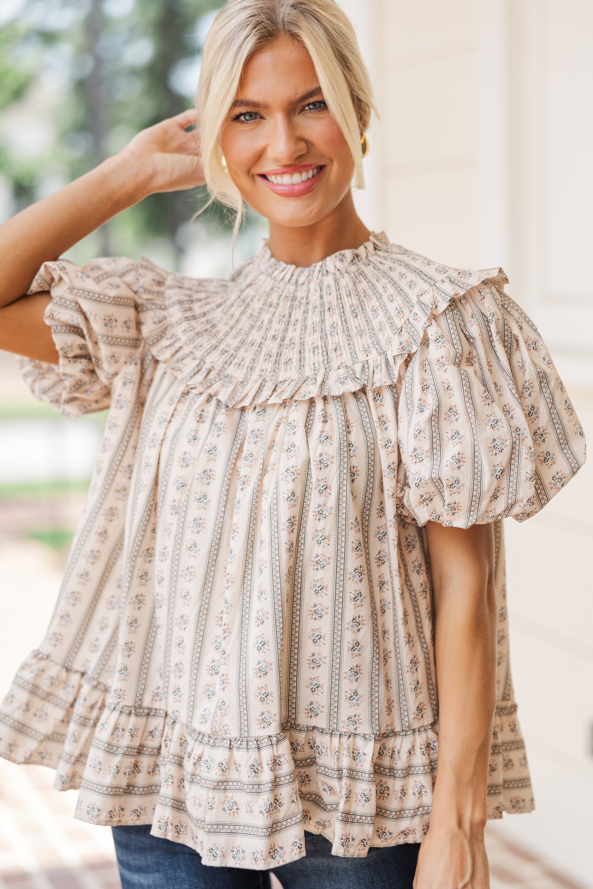 Aureum: Unforgettable Ivory Ditsy Floral Babydoll Blouse