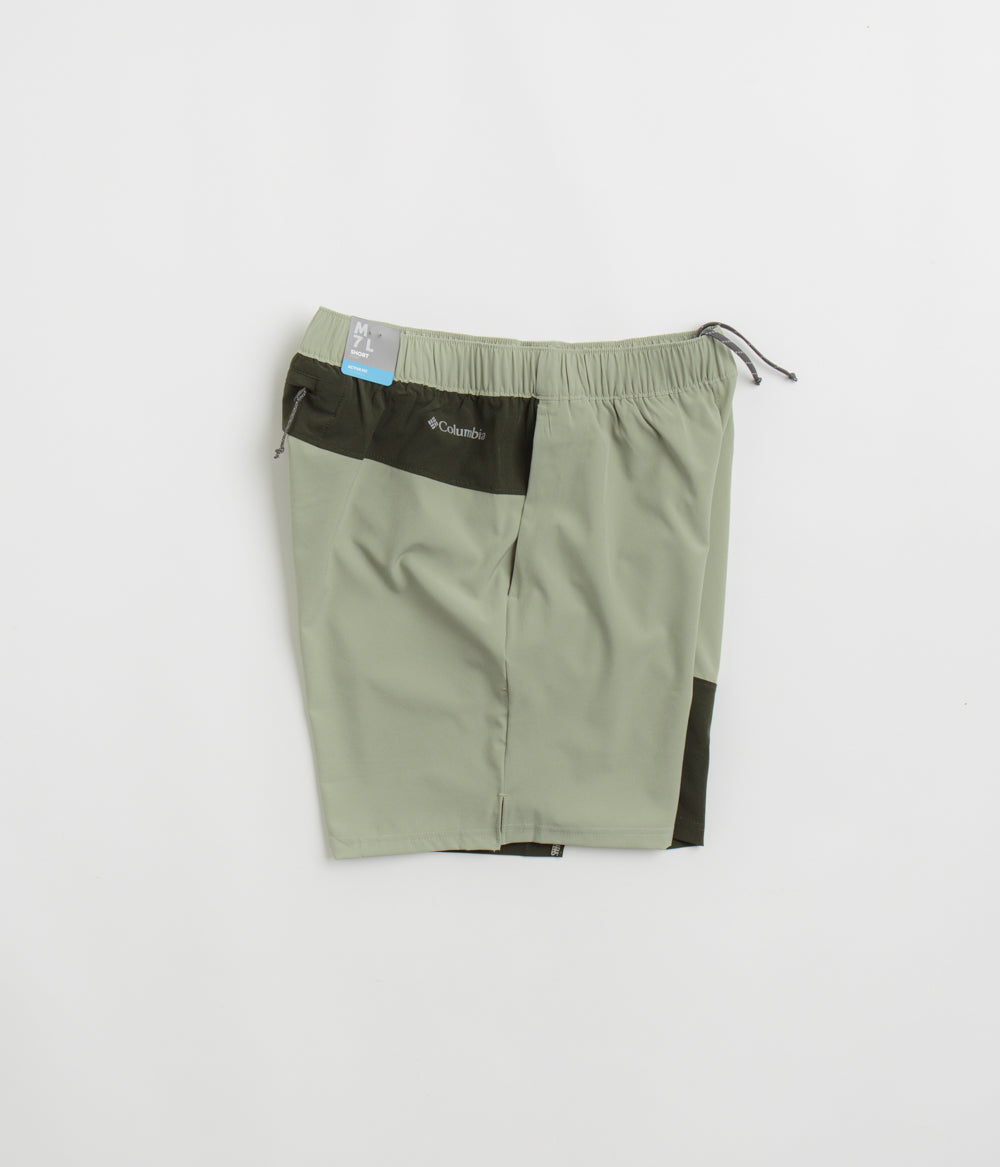 Columbia Adventure-Ready Color Block Hiking Shorts - Safari / Greenscape