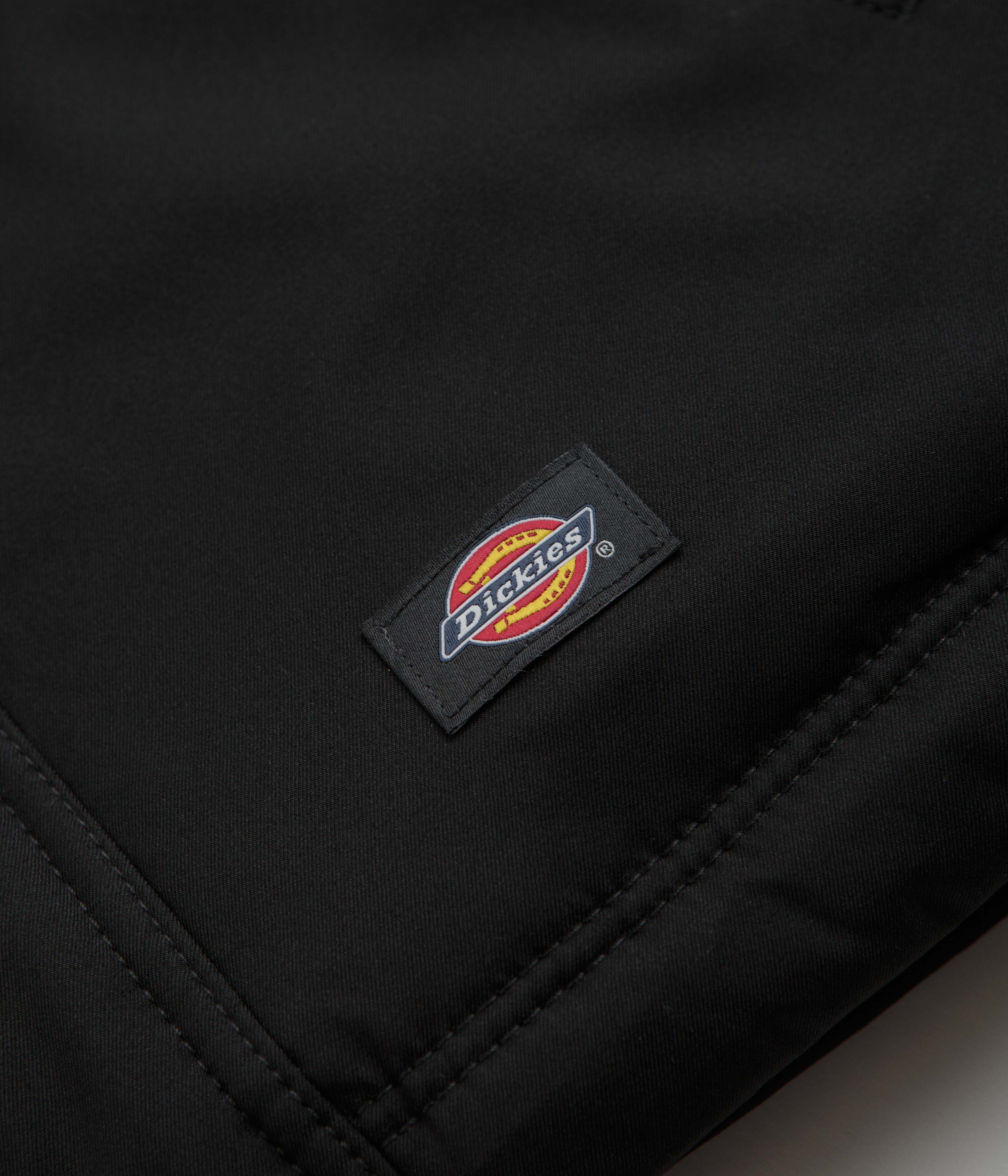 Dickies Black Plains Jacket - A Stylish Workwear Essential