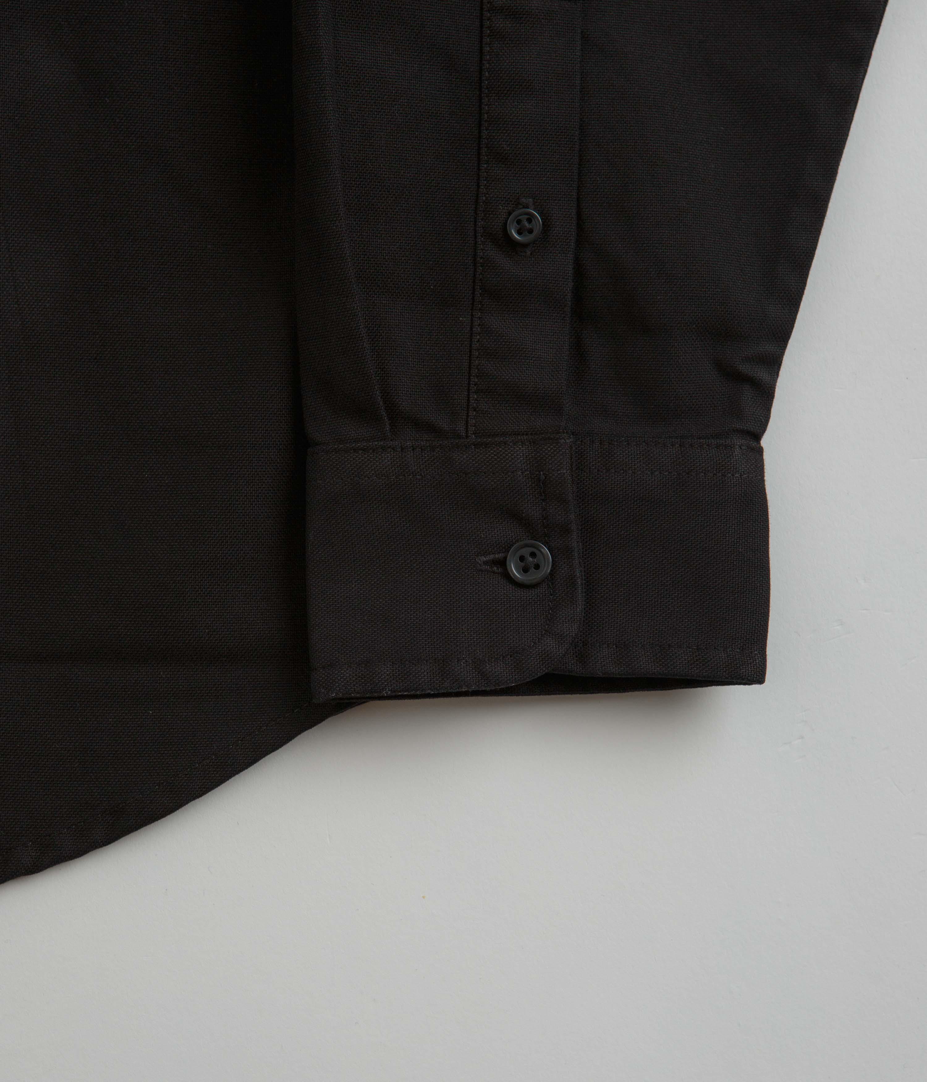 Stylish Carhartt Bolton Shirt in Classic Black