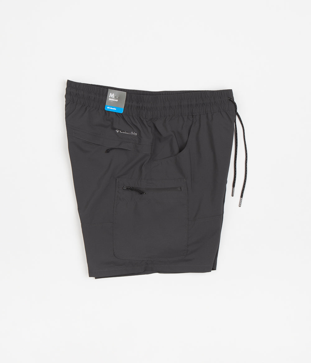 Columbia Shark Grey Coral Ridge Shorts - Unleash Your Outdoor Spirit