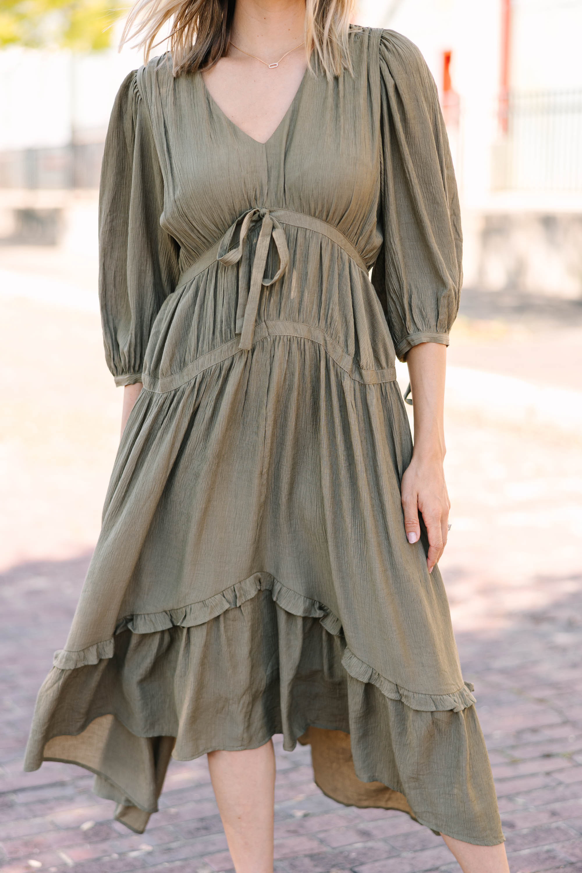 Gorgeous Vintage Olive Green Midi Dress - Be Your Fashion Icon!