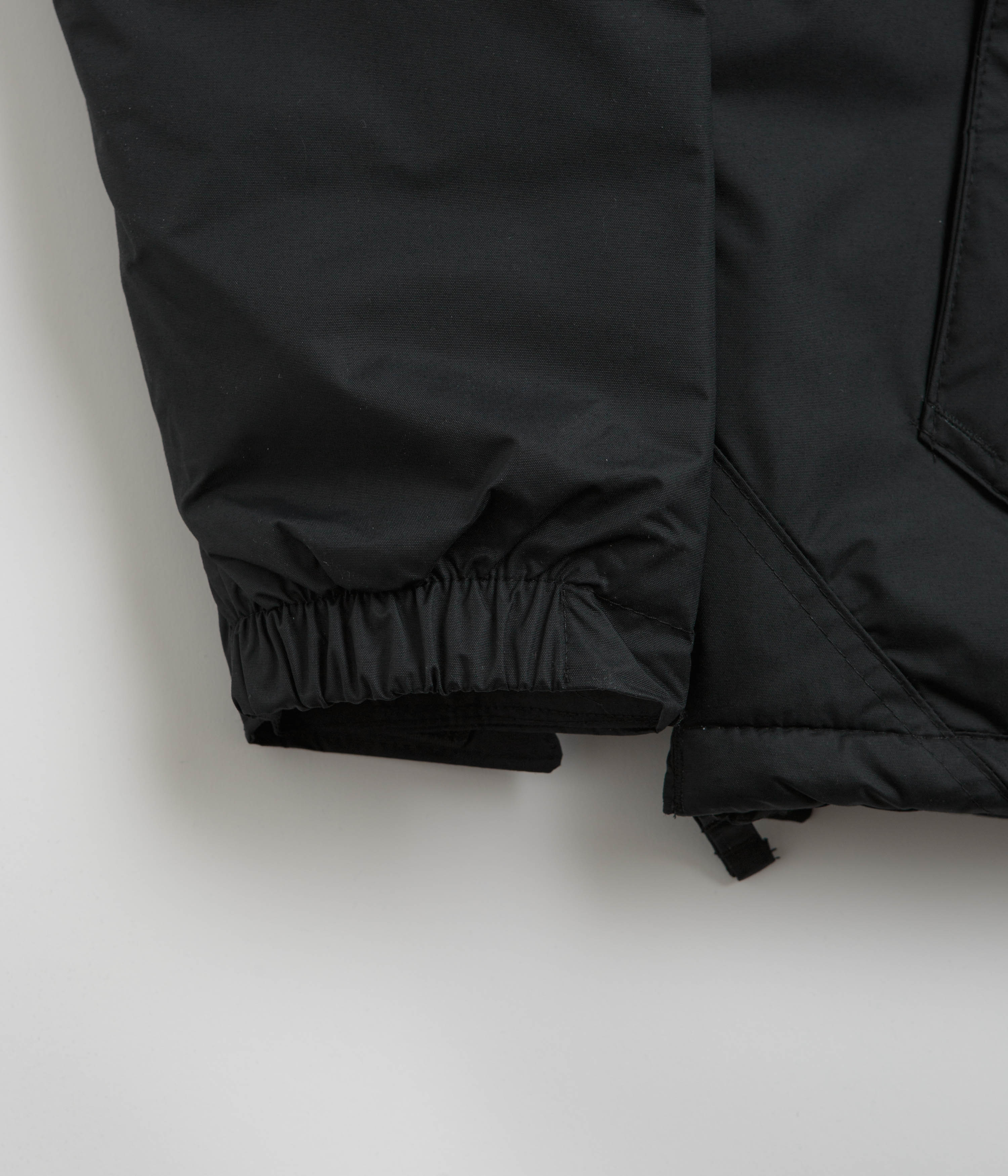 Columbia Challenger II Insulated Pullover Jacket - Black: Your Ultimate Outdoor Companion