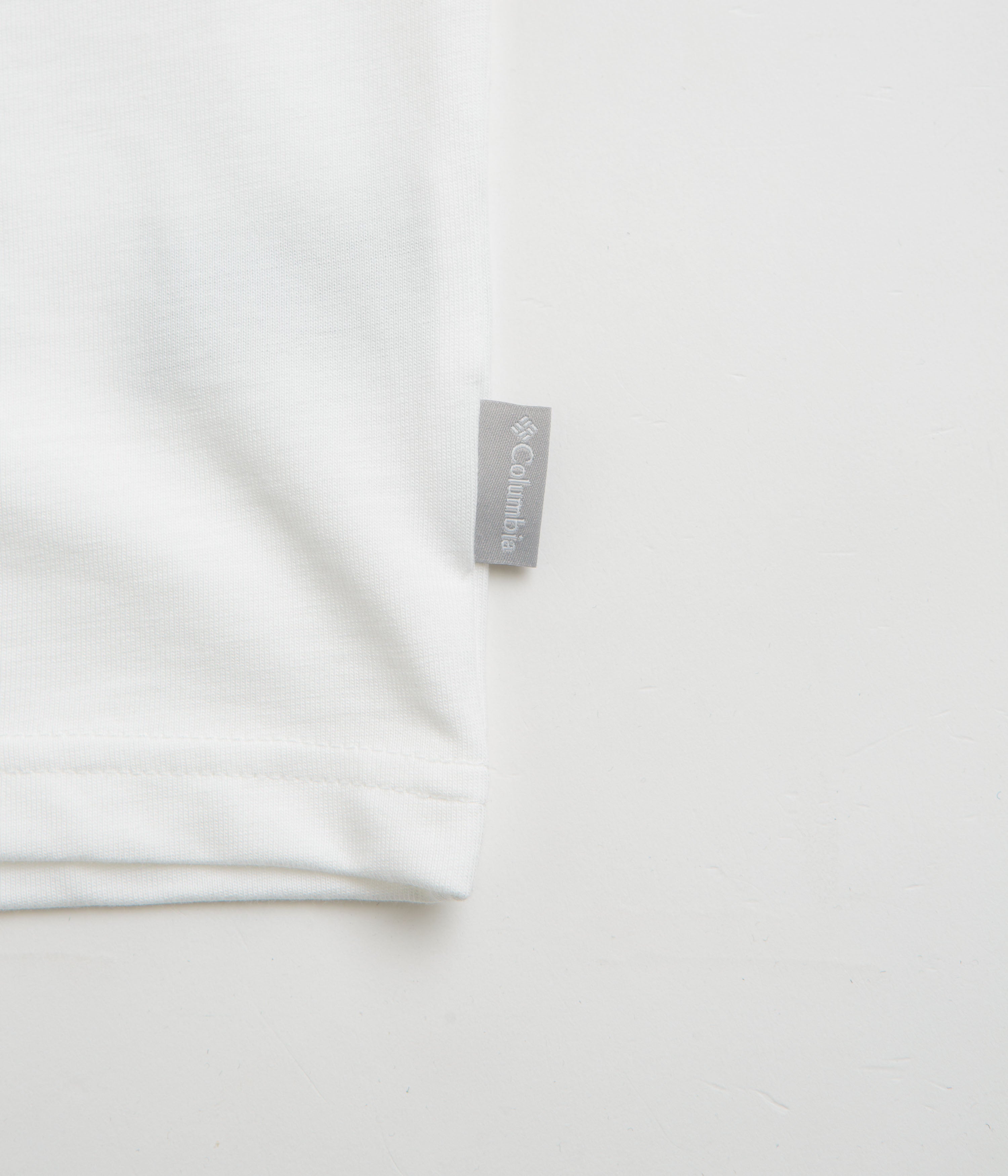 Columbia Explorers Canyon Back T-Shirt - Stunning White / Mysterious Torn Moonscape