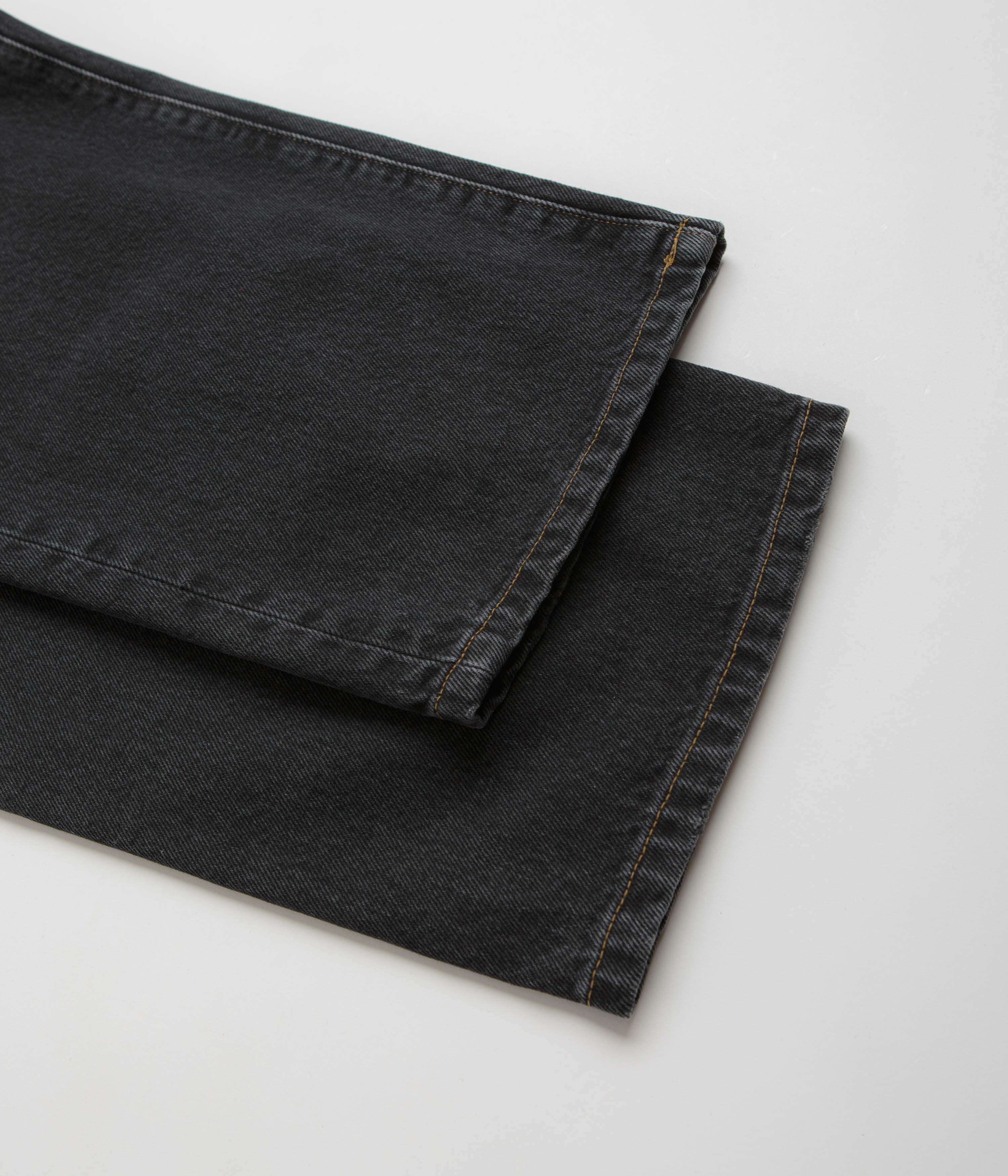 Carhartt Aaron Stone Washed Black Pants - A Timeless Classic!