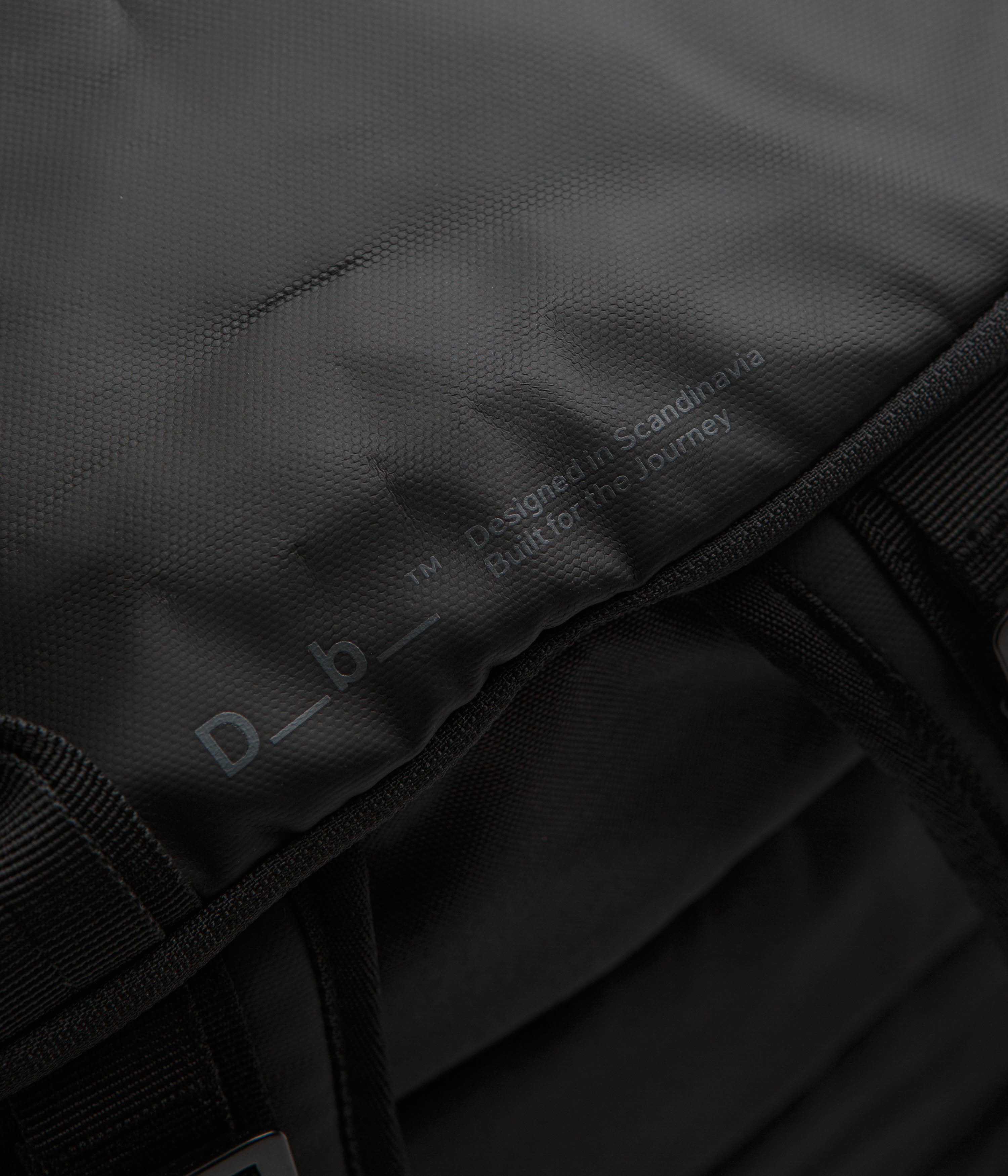 D_b_ Roamer 25L Black Out Duffel Pack - Your Ultimate Travel Companion