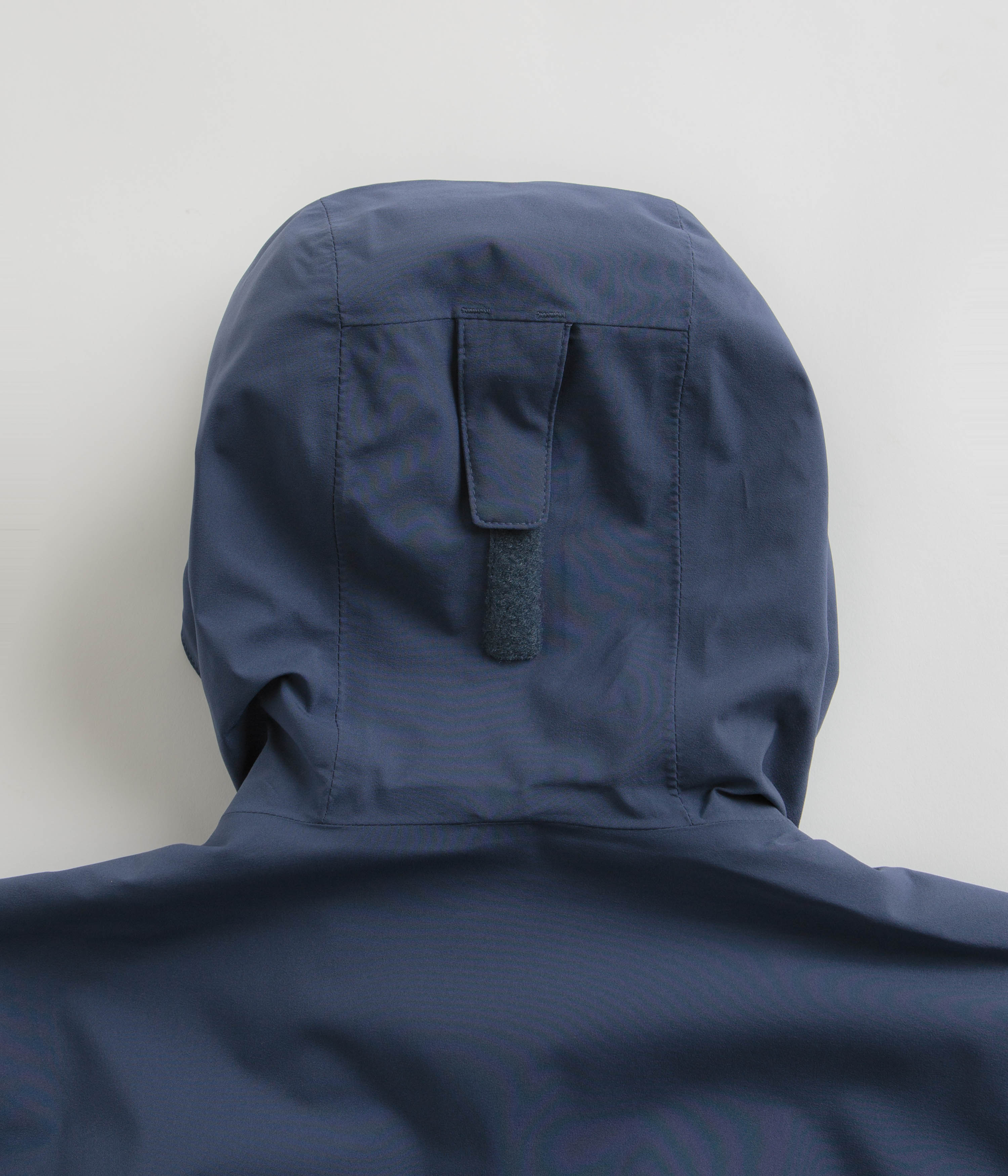 Columbia Altbound Jacket - Dark Mountain: The Ultimate Outdoor Companion
