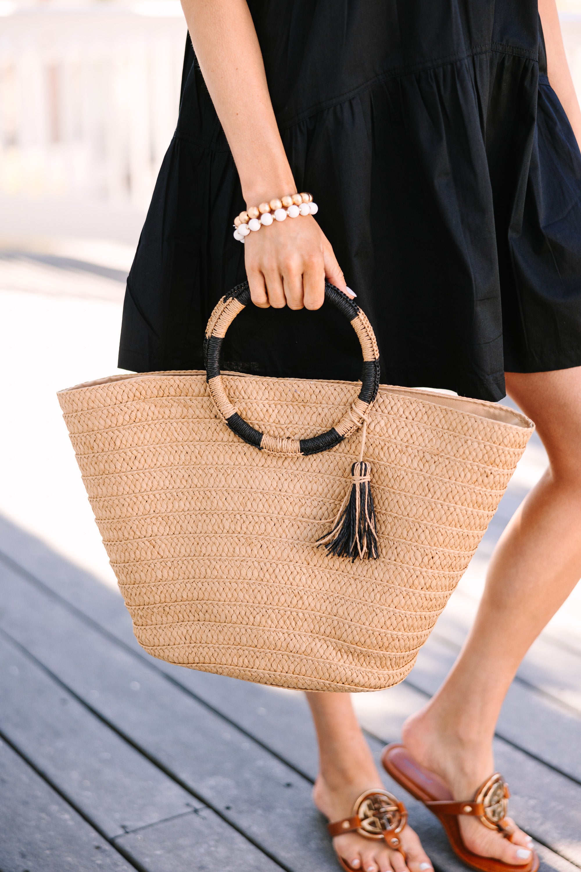 Gorgeous Happy Going Taupe Brown Straw Tote Bag - Grab Yours Now!