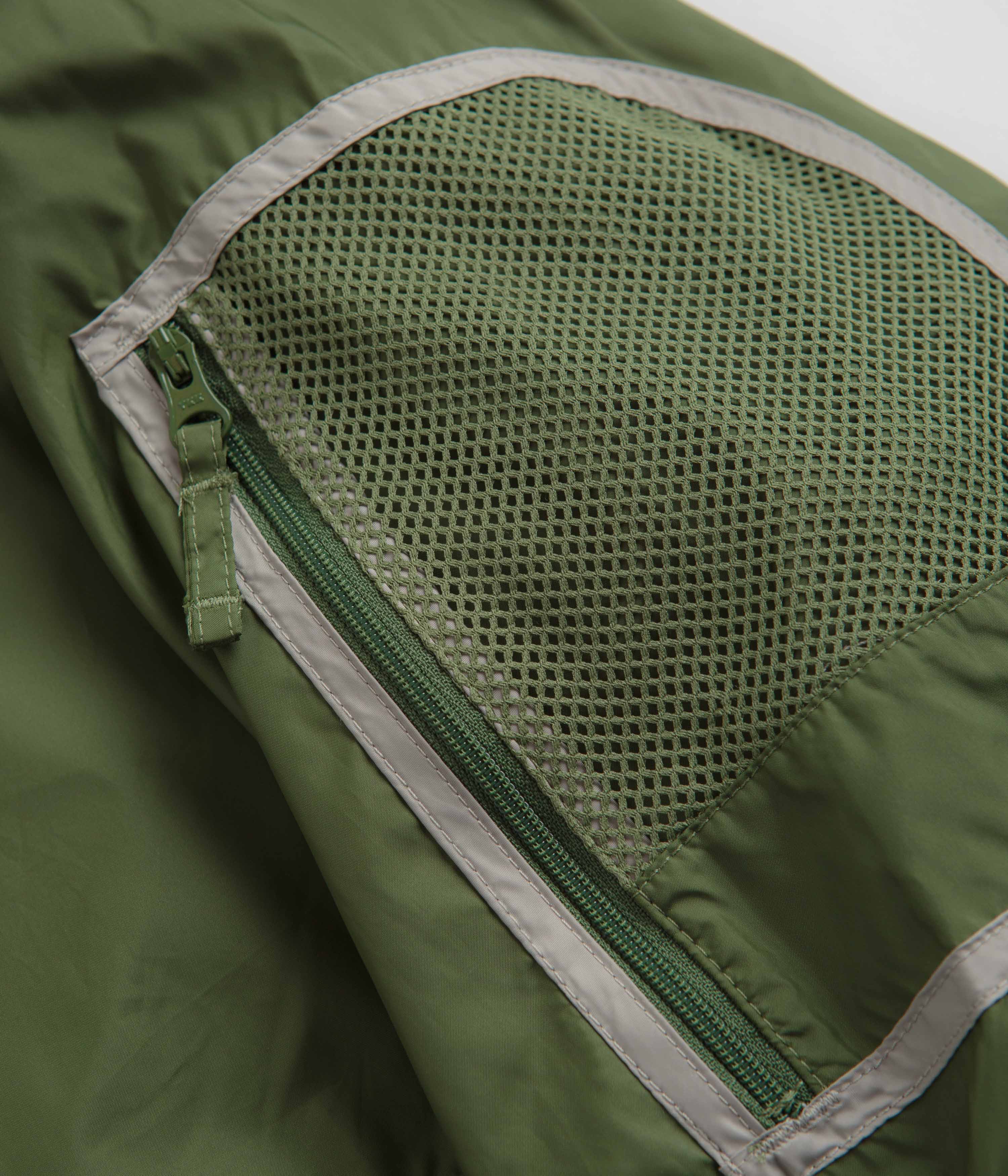 Columbia Challenger Windbreaker: Stylish Canteen & Flint Grey Jacket