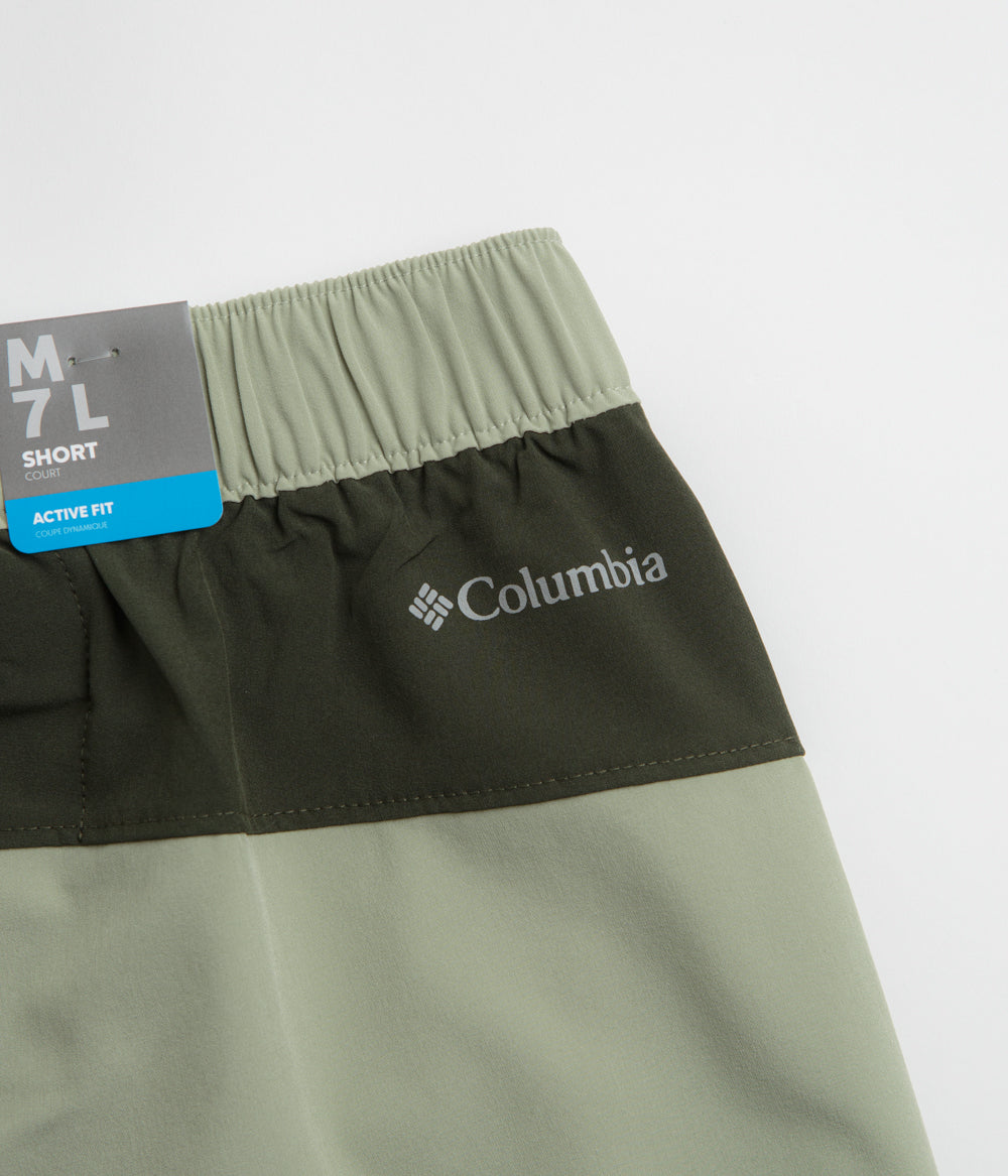 Columbia Adventure-Ready Color Block Hiking Shorts - Safari / Greenscape