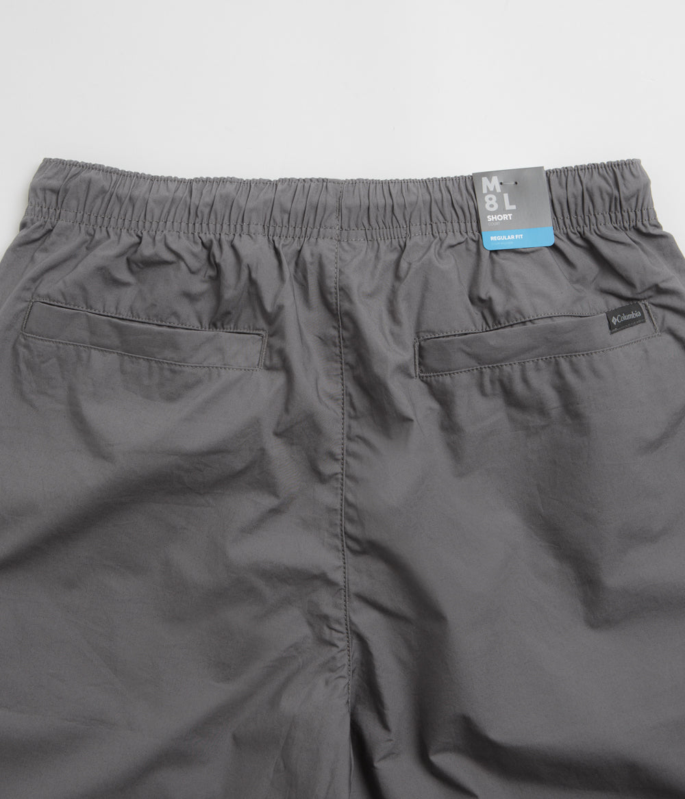 Columbia City Grey Washed Out Easy Shorts - A Must-Have!