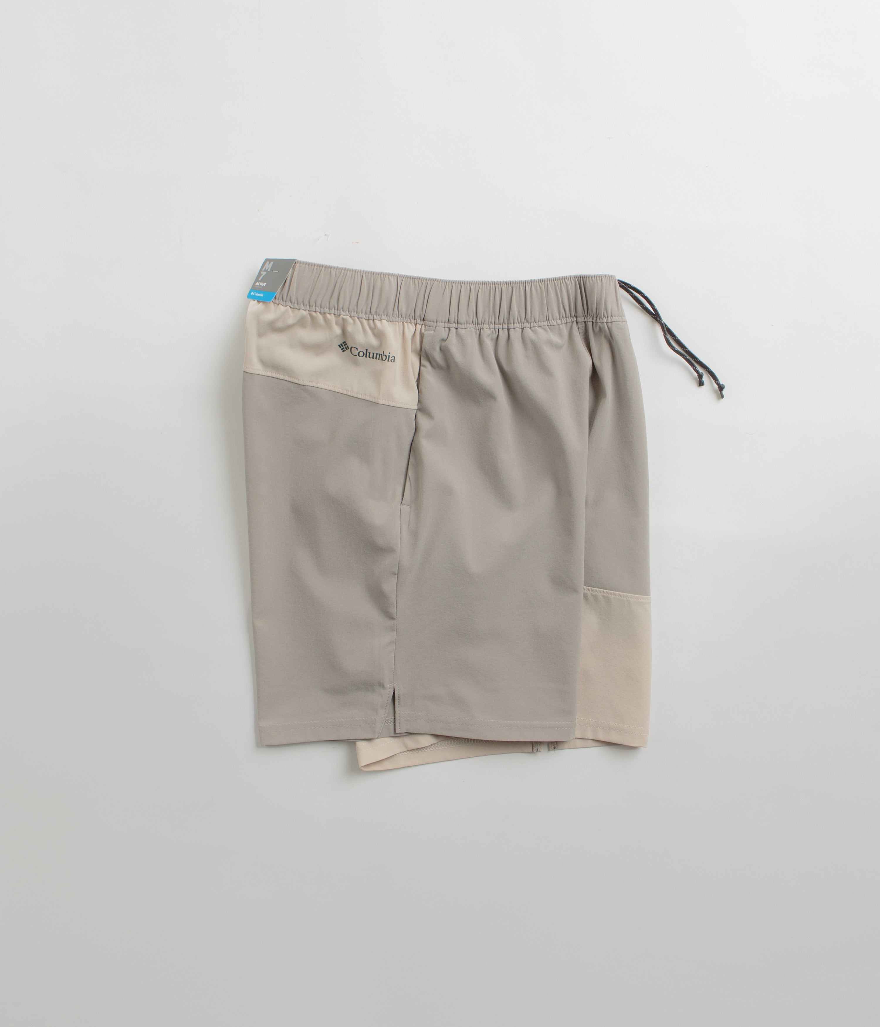 Columbia's Stunning Hike Color Block Shorts - Flint Grey / Dark Stone