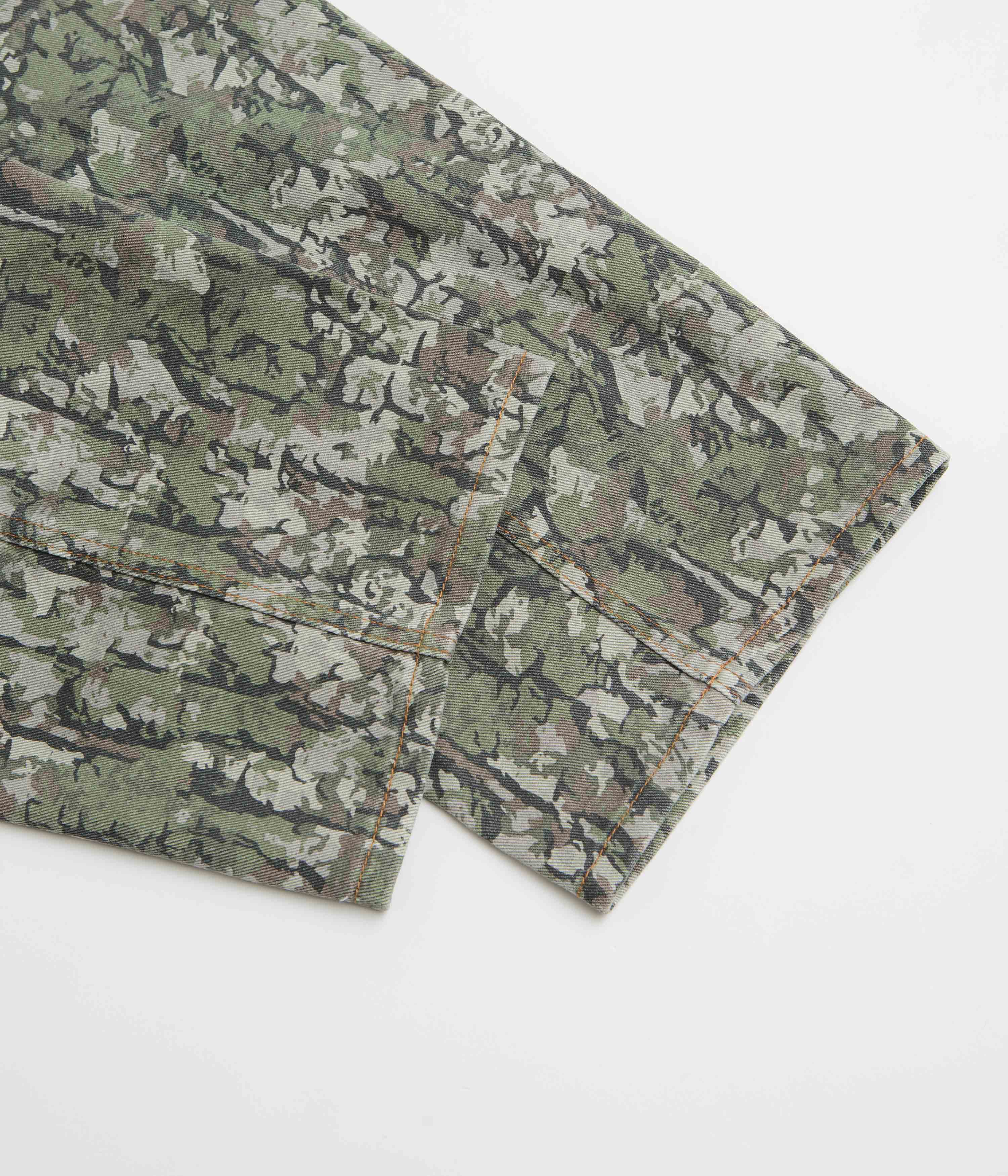 Butter Goods Army Bark Camo Baggy Jeans - Irresistible Style!