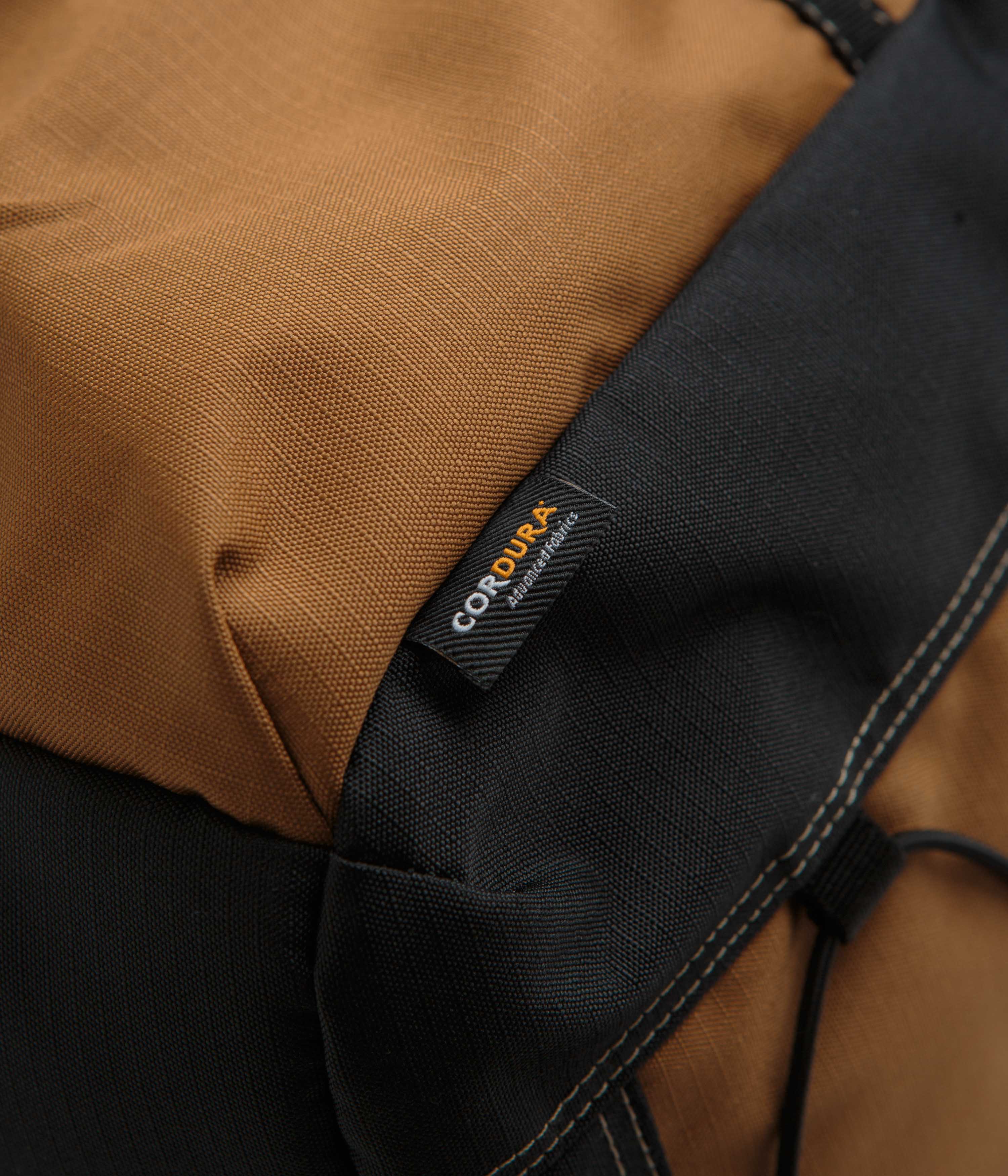 Dickies Ashville Brown Duck Backpack - Your Ultimate Travel Companion