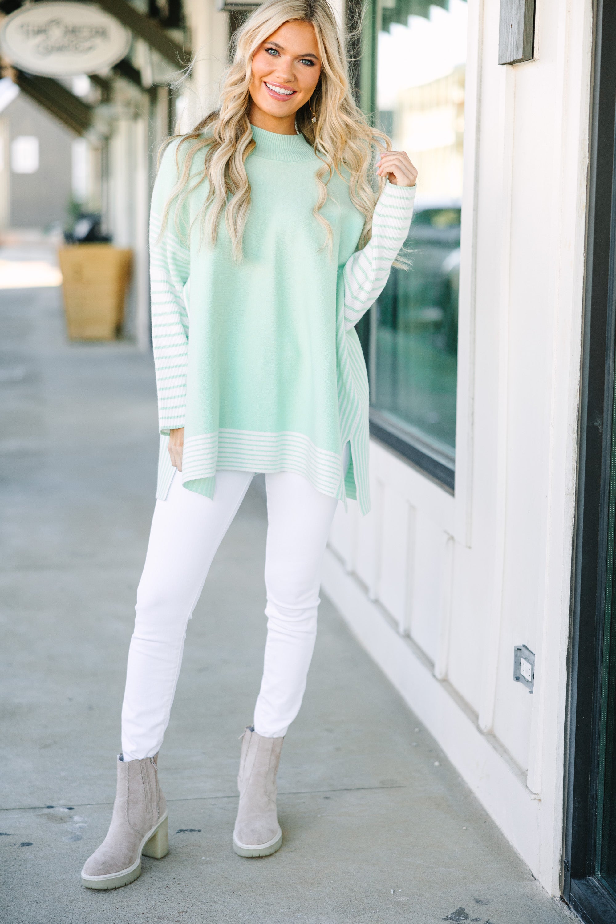 Stunning All-In Sage Green Striped Tunic - A Must-Have!