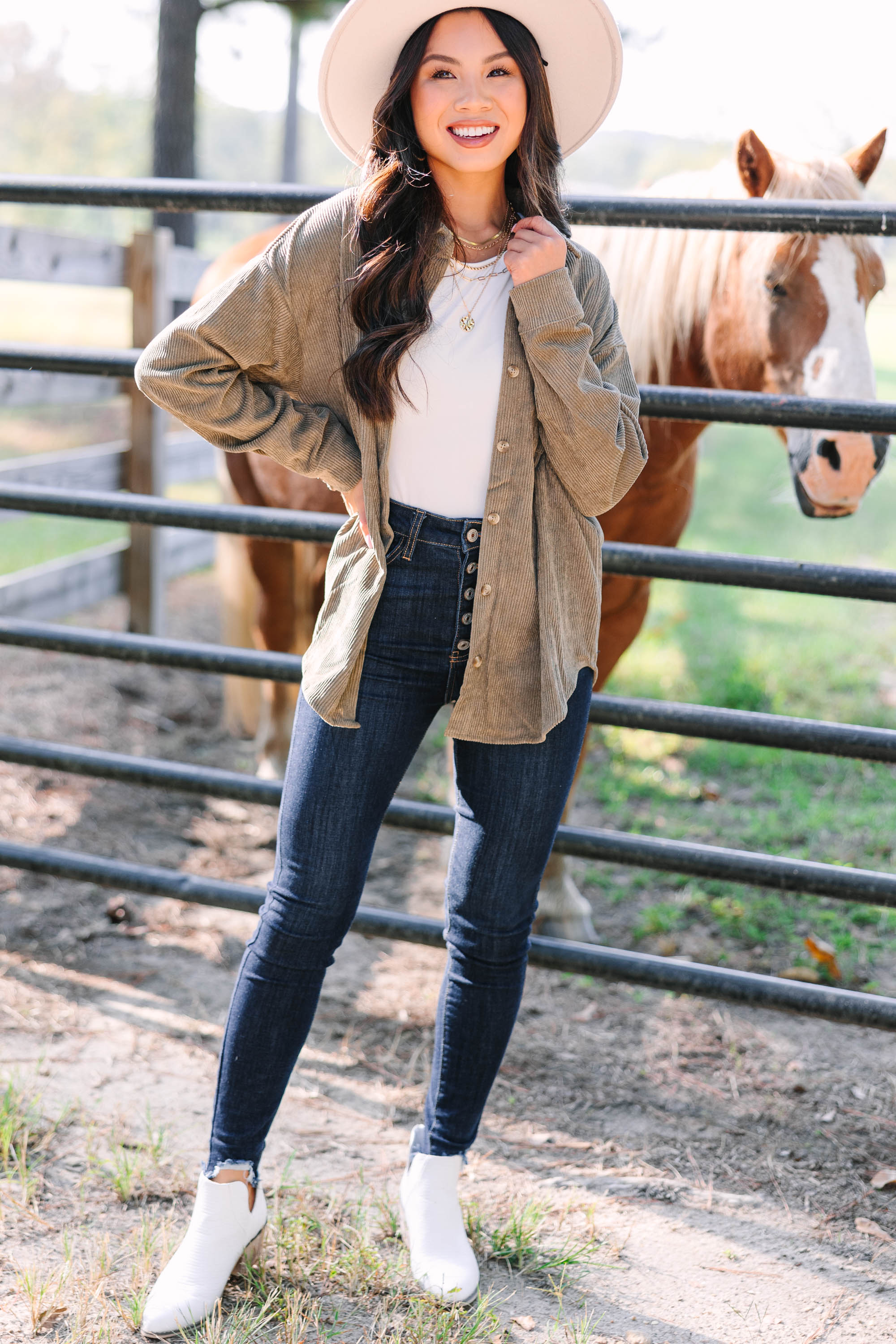 Chic Olive Green Corduroy Shacket for a Stylish Fall