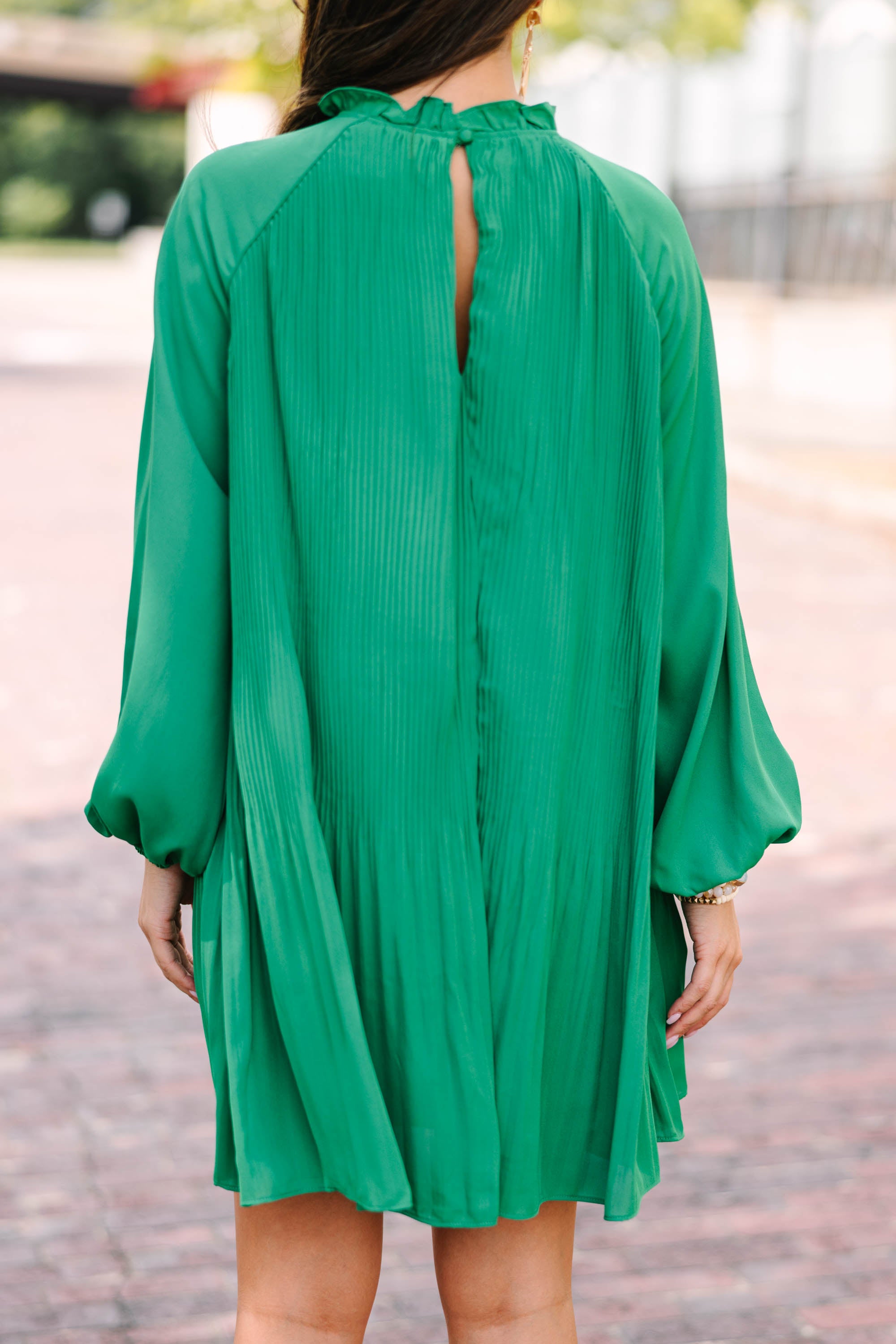 Unleash Your Joy with the Emerald Green Pleated Dress