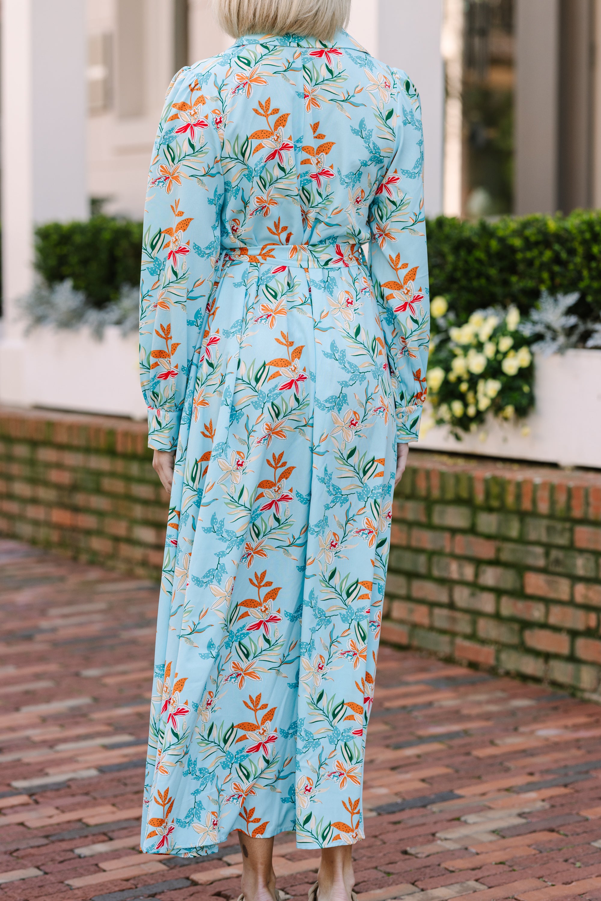 Gorgeous All - Inclusive Blue Floral Maxi Dress: A Must - Have!