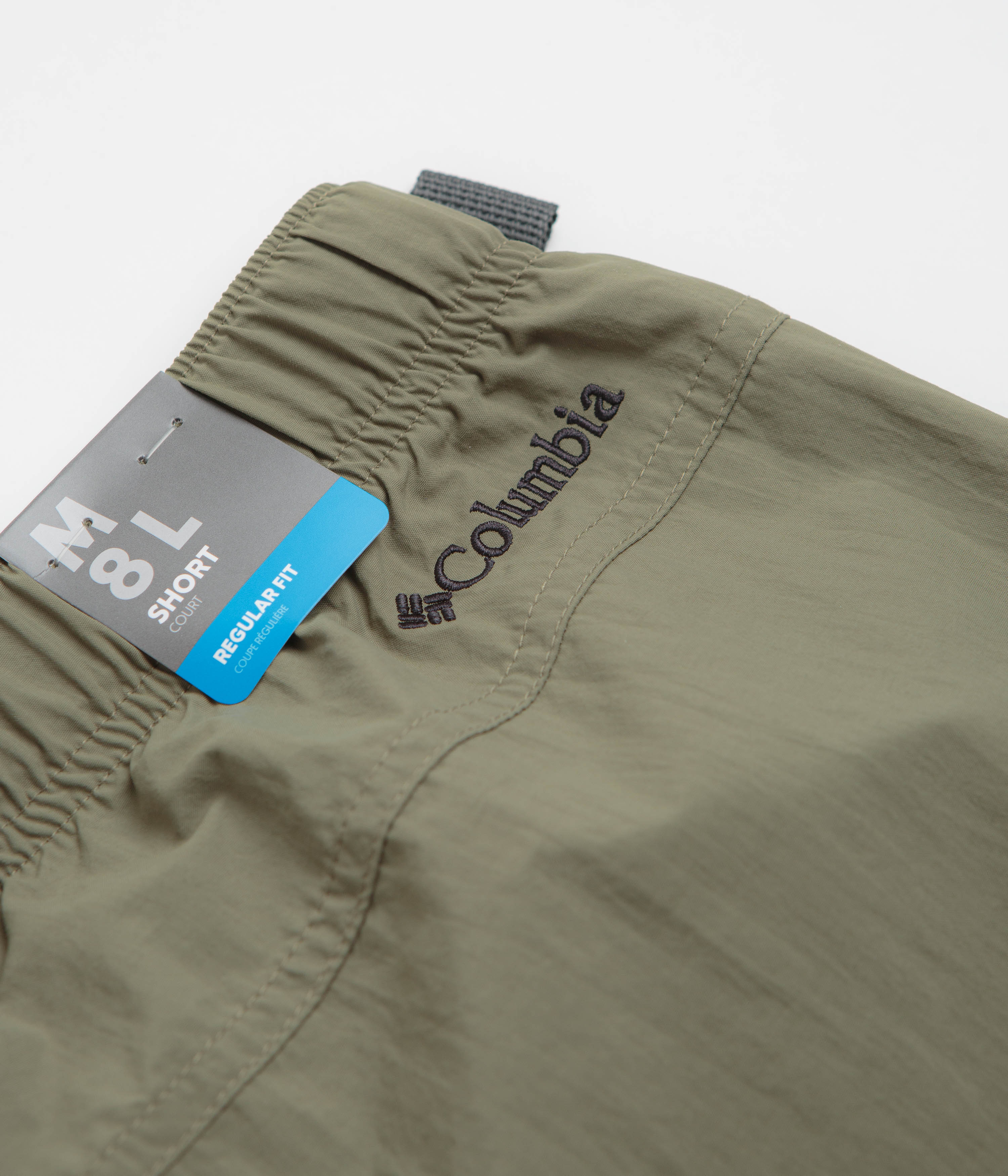 Columbia Stone Green Mountaindale Cargo Shorts - Stylish & Functional