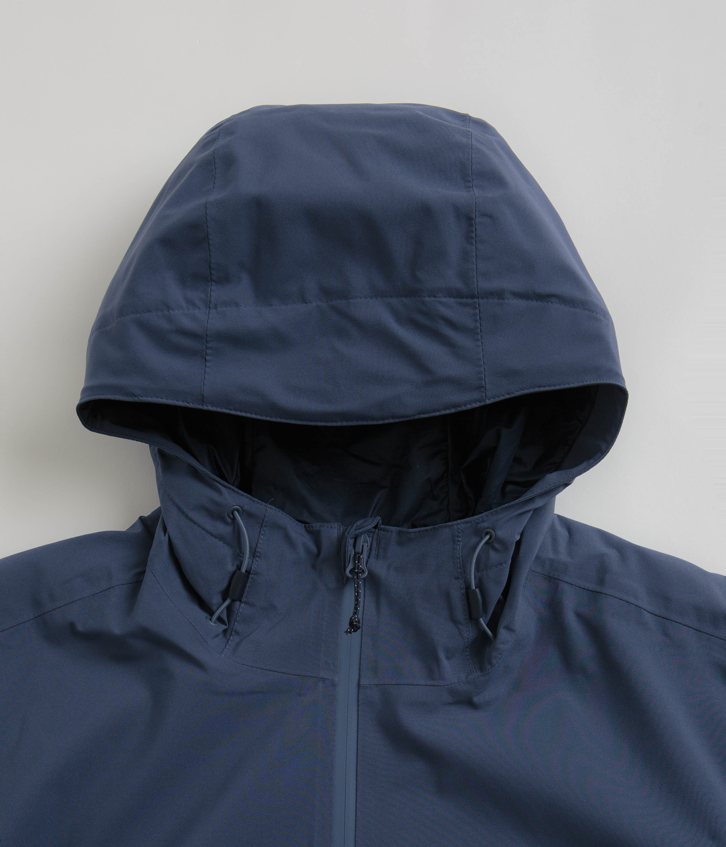 Columbia Altbound Jacket - Dark Mountain: The Ultimate Outdoor Companion