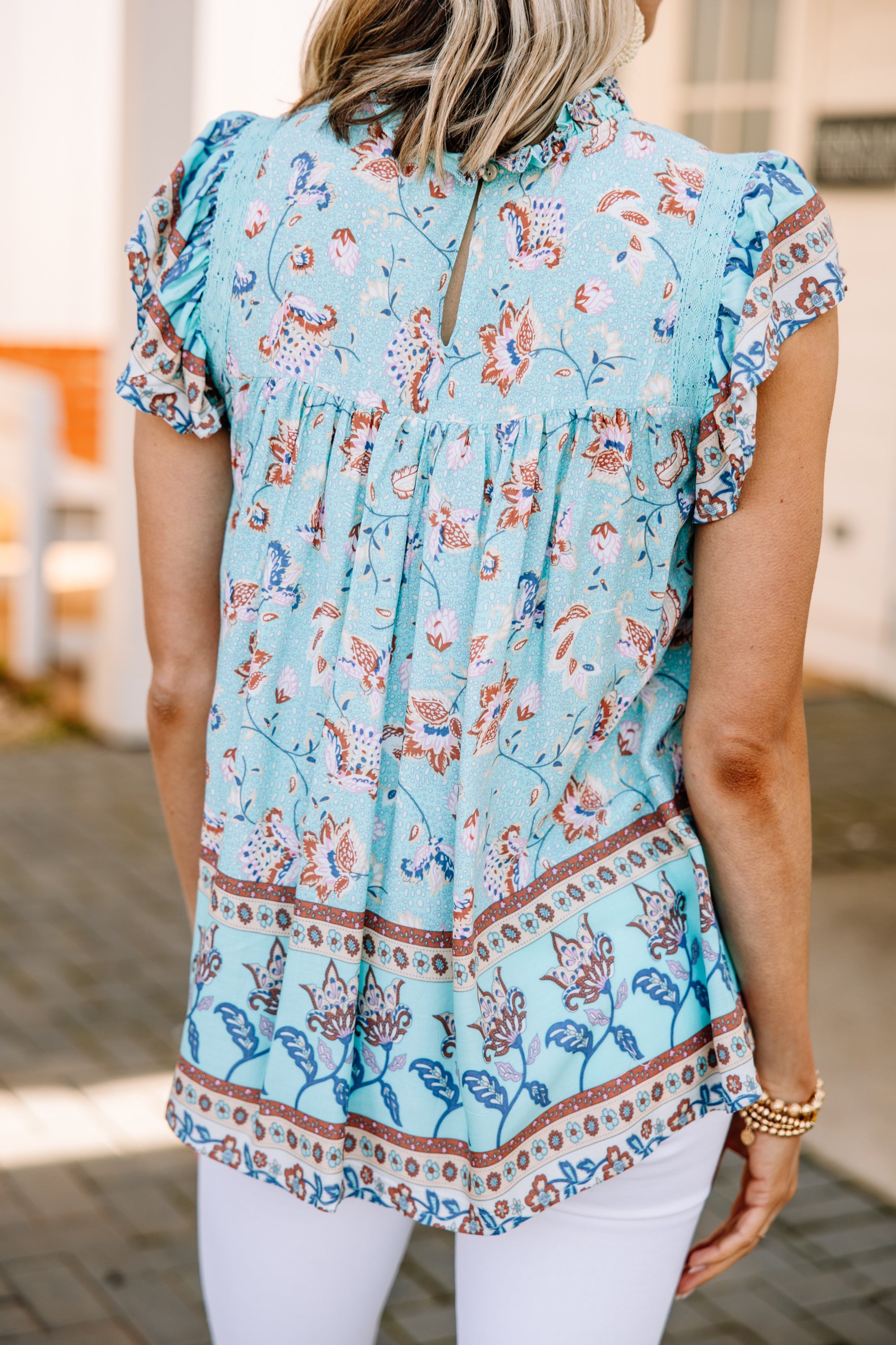 Gorgeous All In A Day Seafoam Green Floral Tank - A Must-Have!