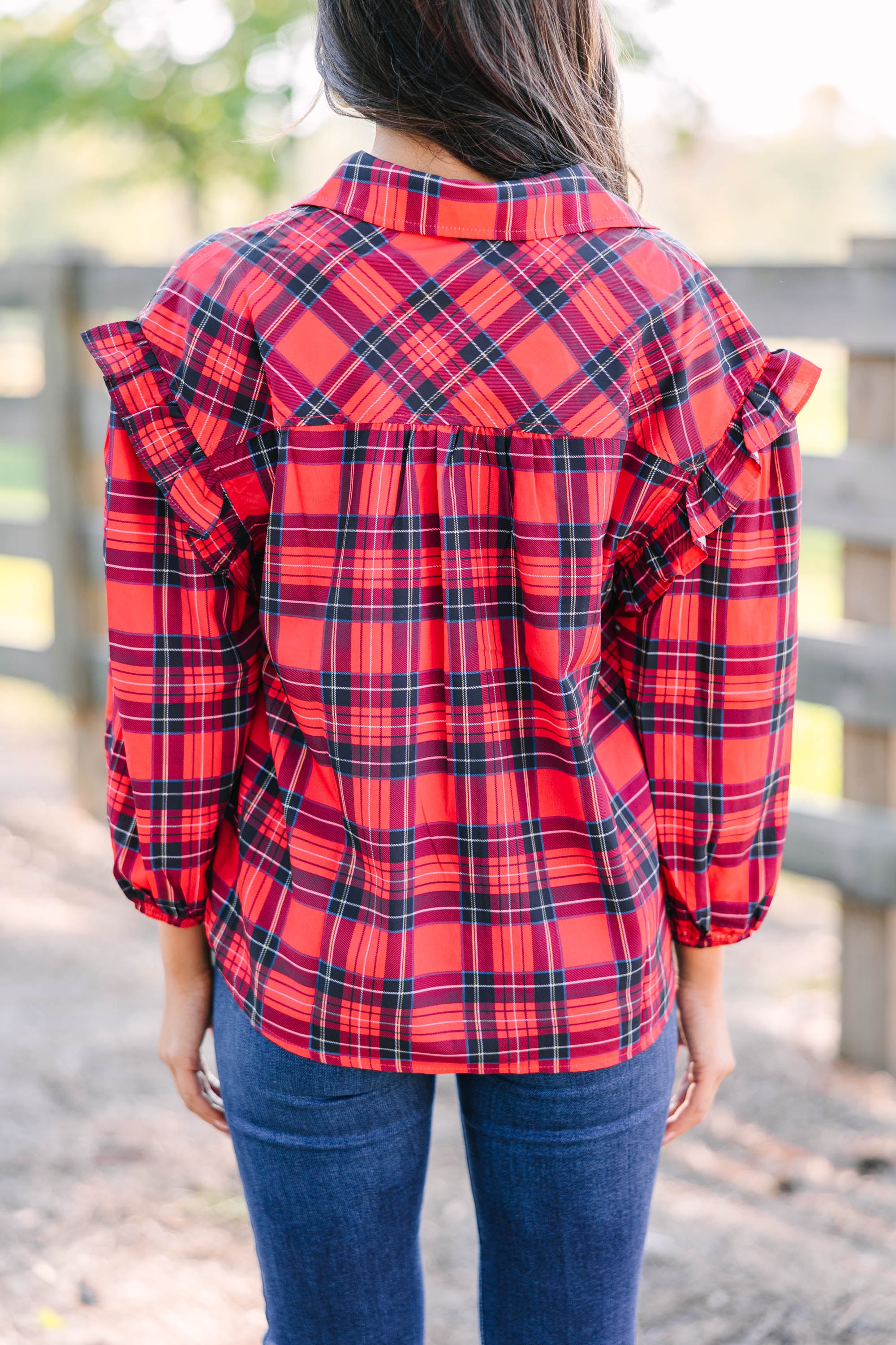 Gorgeous Red Plaid Ruffled Blouse - A Must-Have!