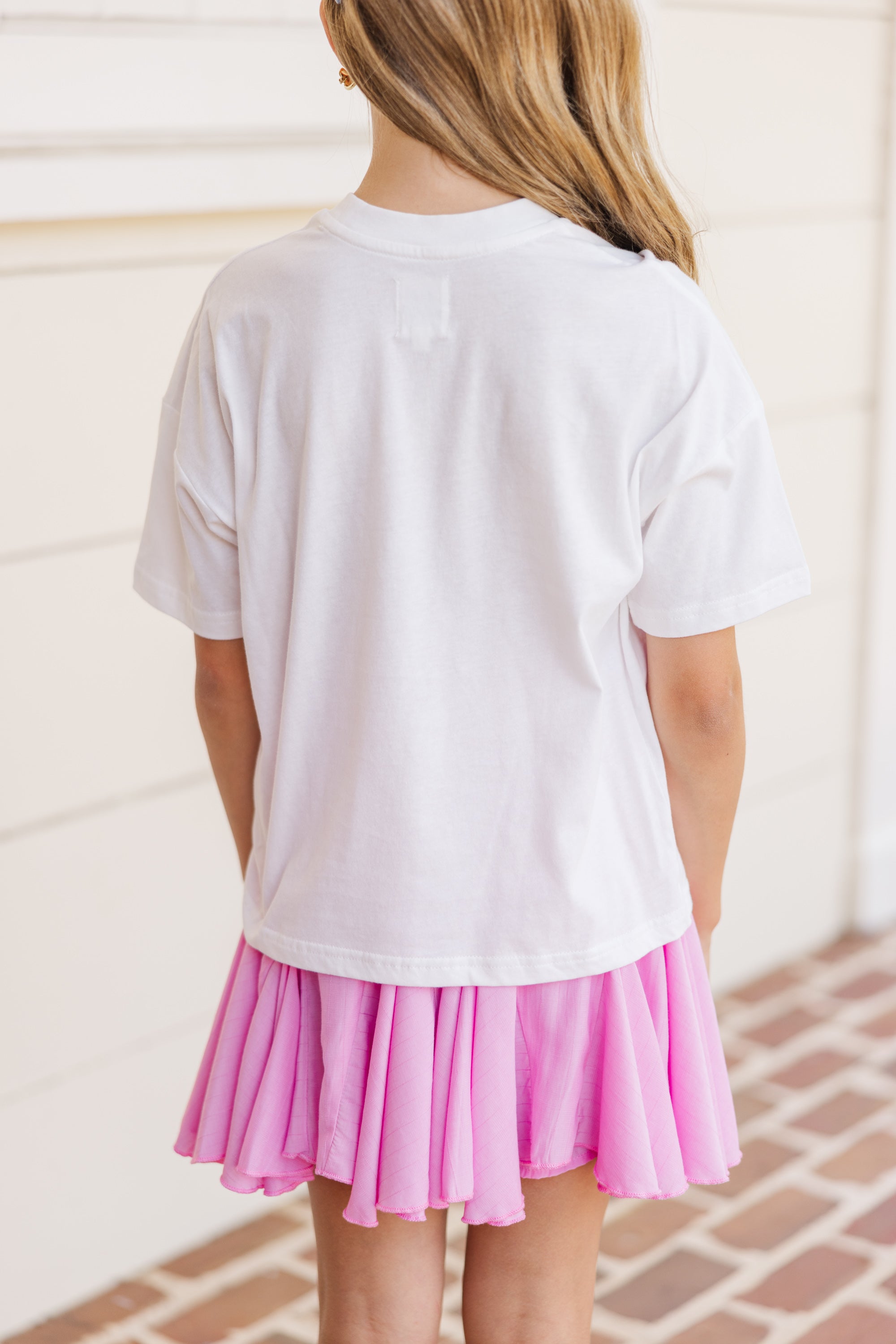 Girls' Retro-Chic White Graphic Tee: Unleash the Fun!