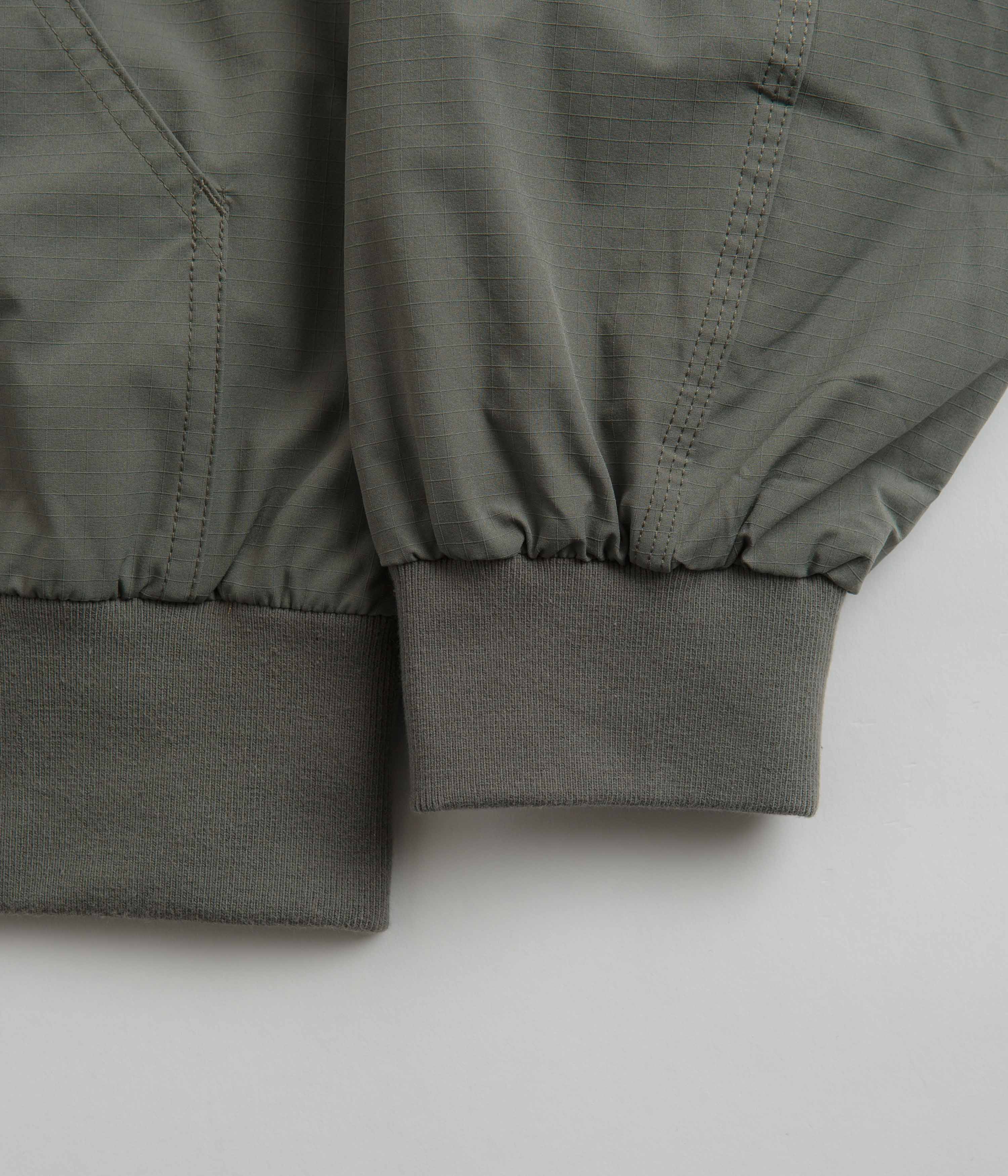 Carhartt Smoke Green Active Bomber Jacket - A Stylish and Functional Choice