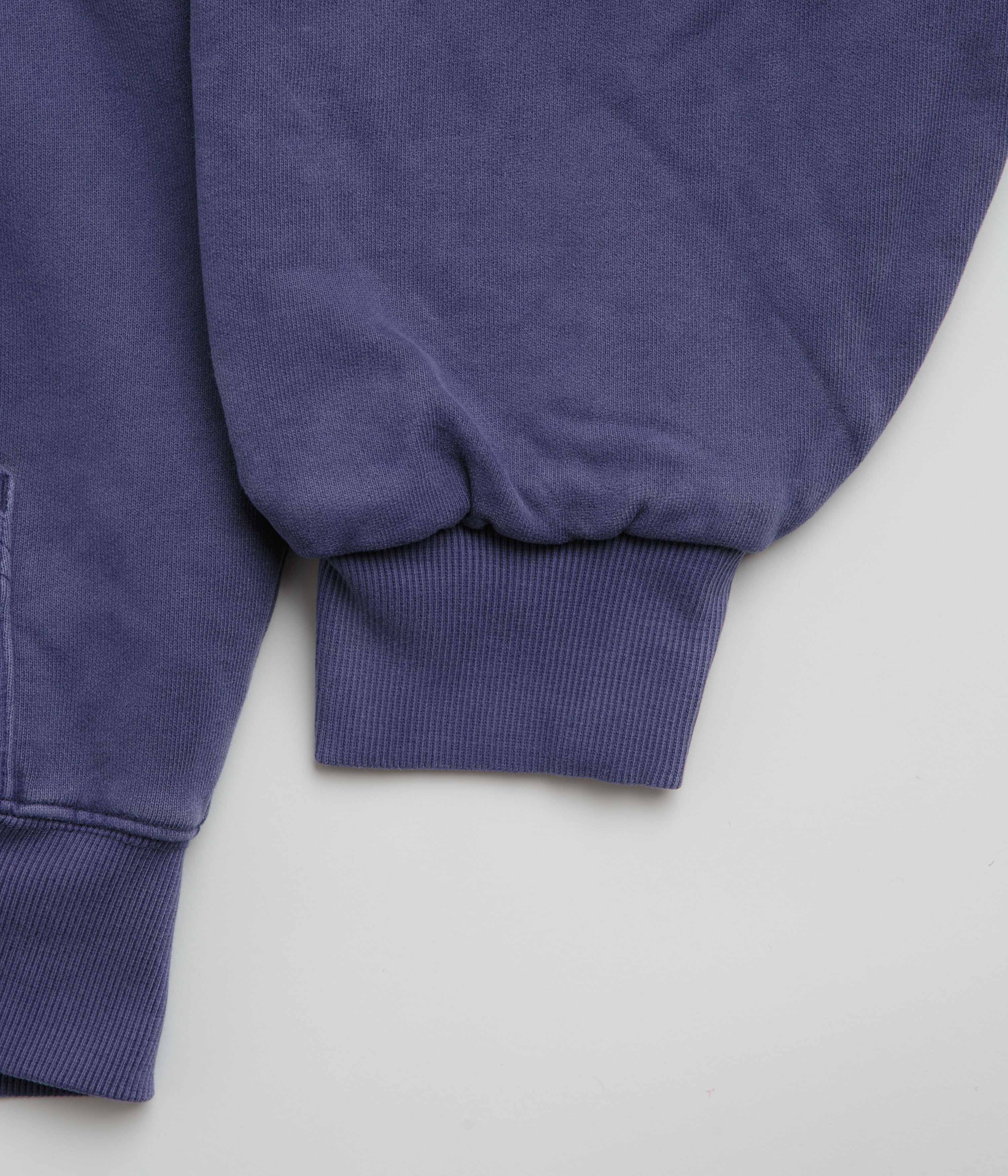 Carhartt Vista Aura Hooded Jacket - A Timeless Style