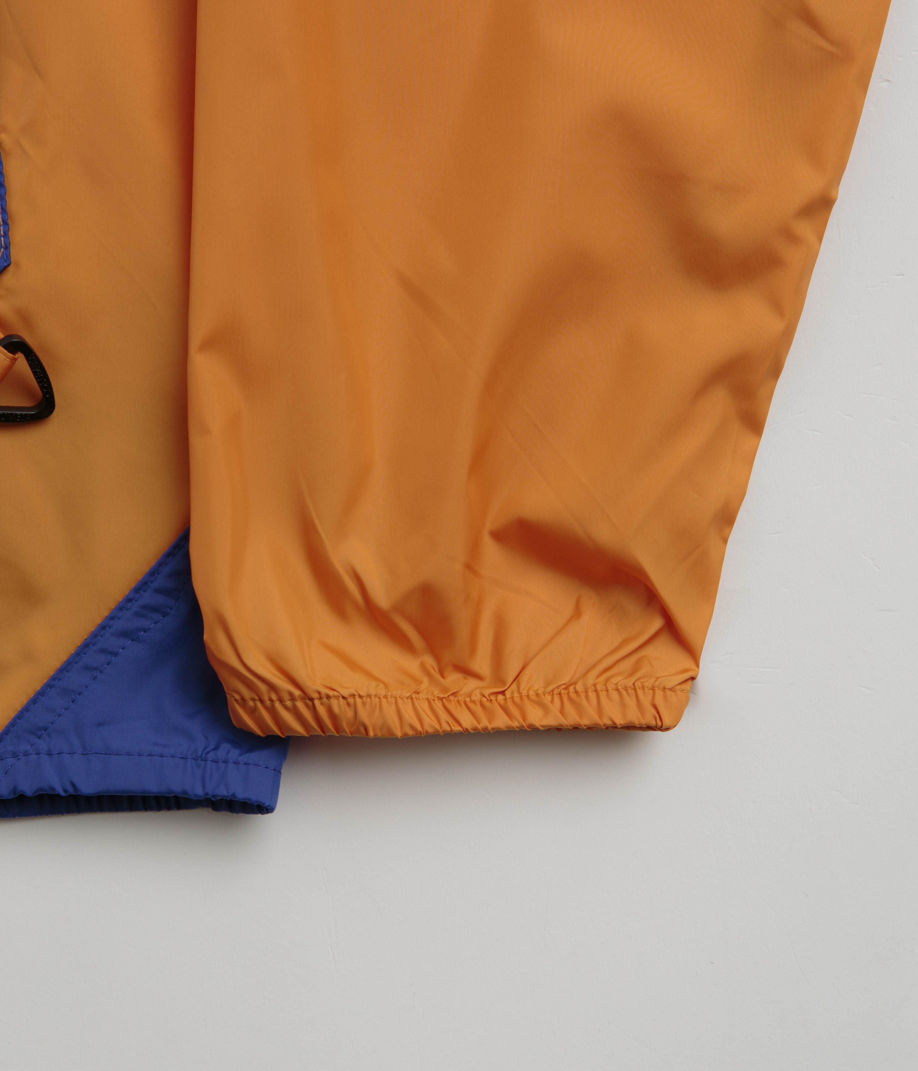Columbia Challenger II Windbreaker: Stunning Sunstone & Clematis Blue Jacket