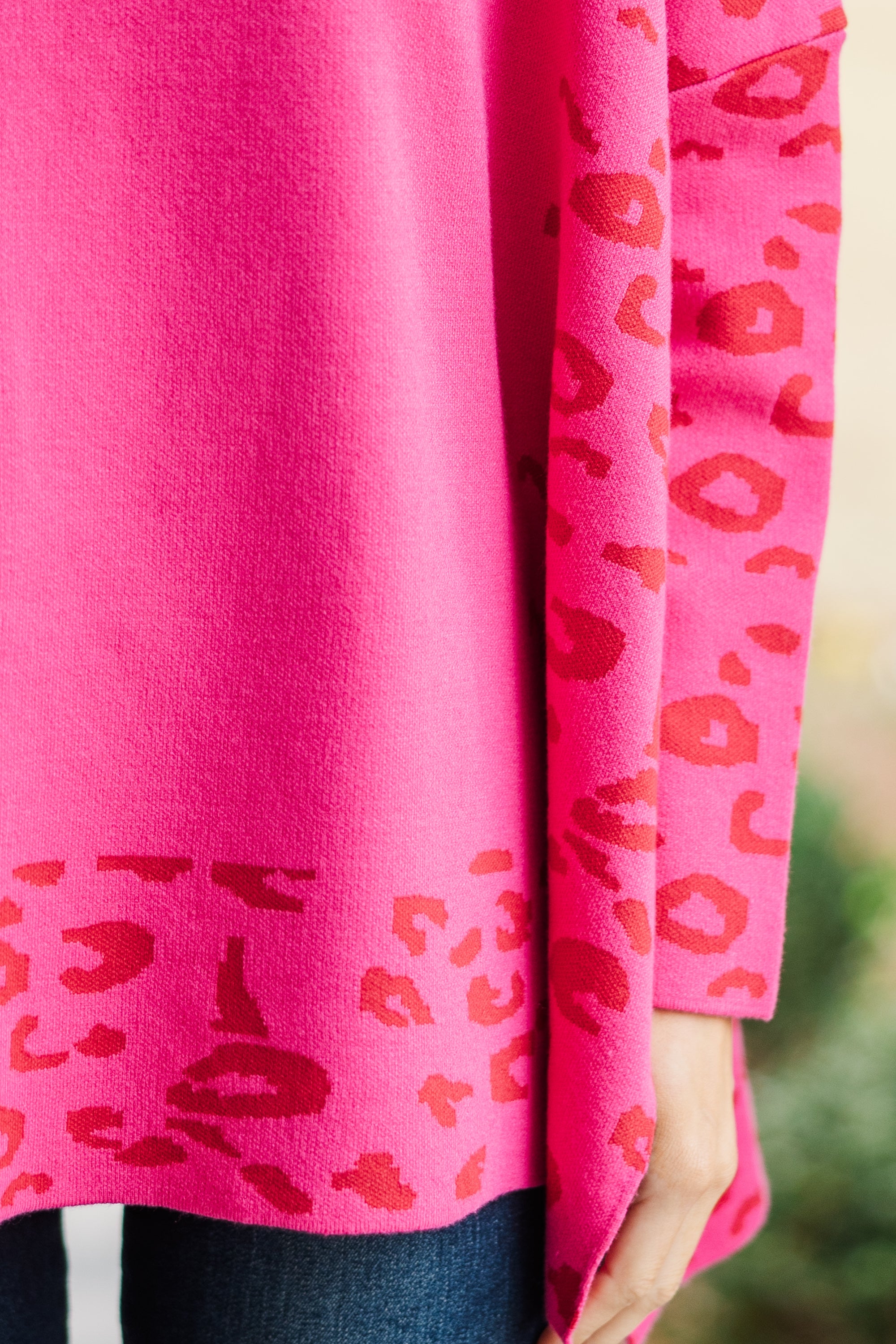All In Theory Fuchsia Pink Leopard Print Sweater Tunic - A Fashion Statement!