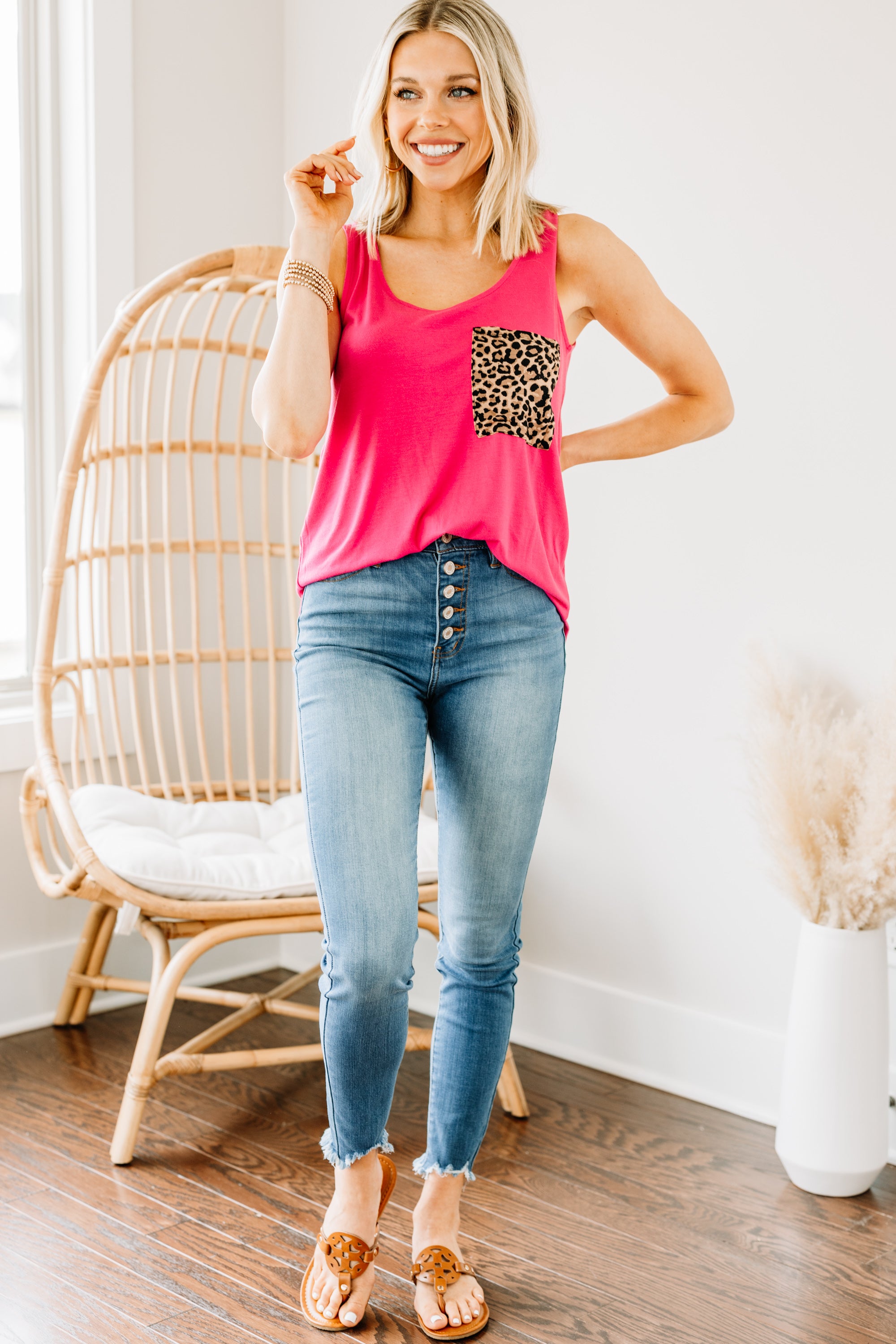 Gorgeous Fuchsia Pink Pocket Tank for Your Best Summer Vibes