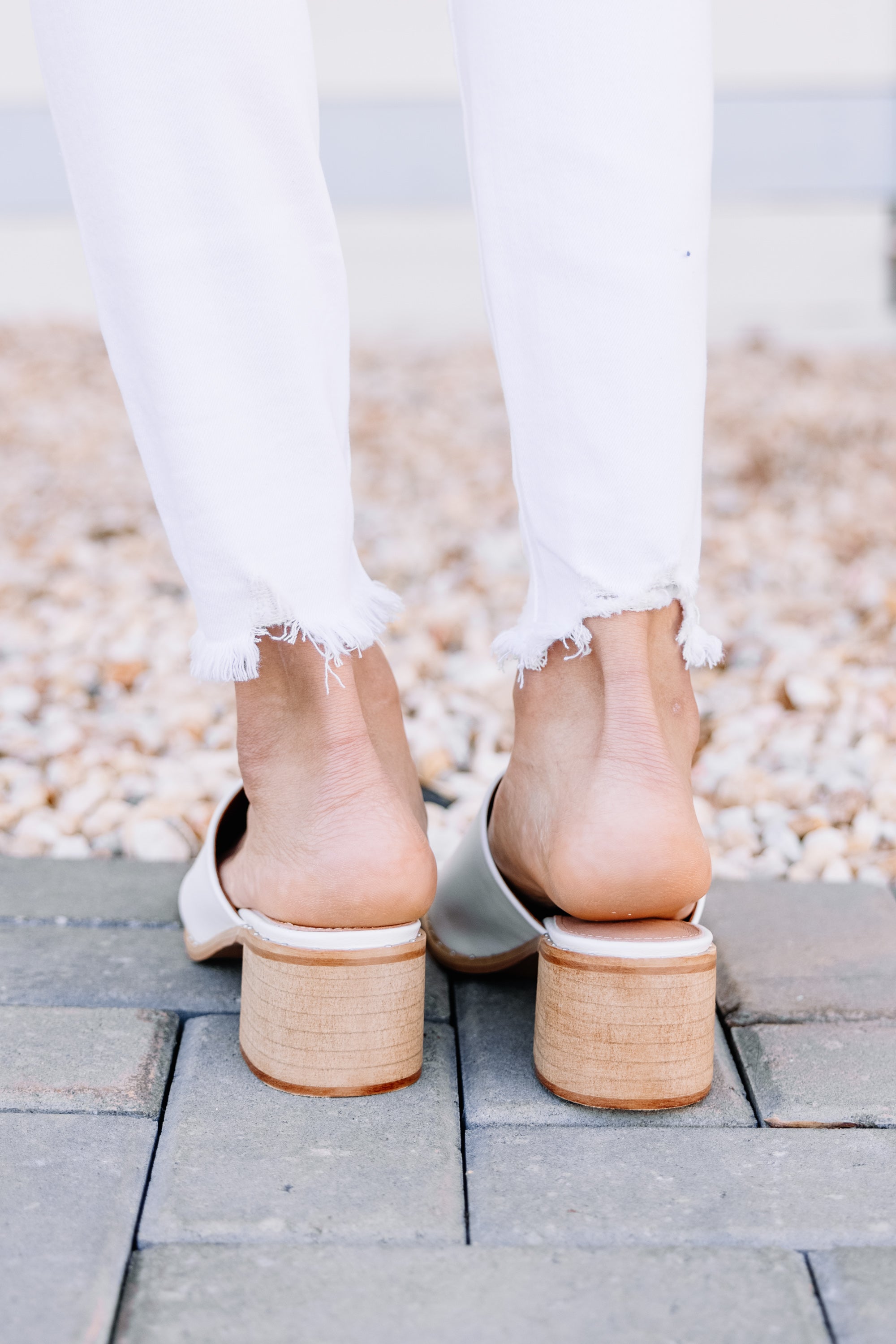 Gorgeous All - in - One White Heeled Mules