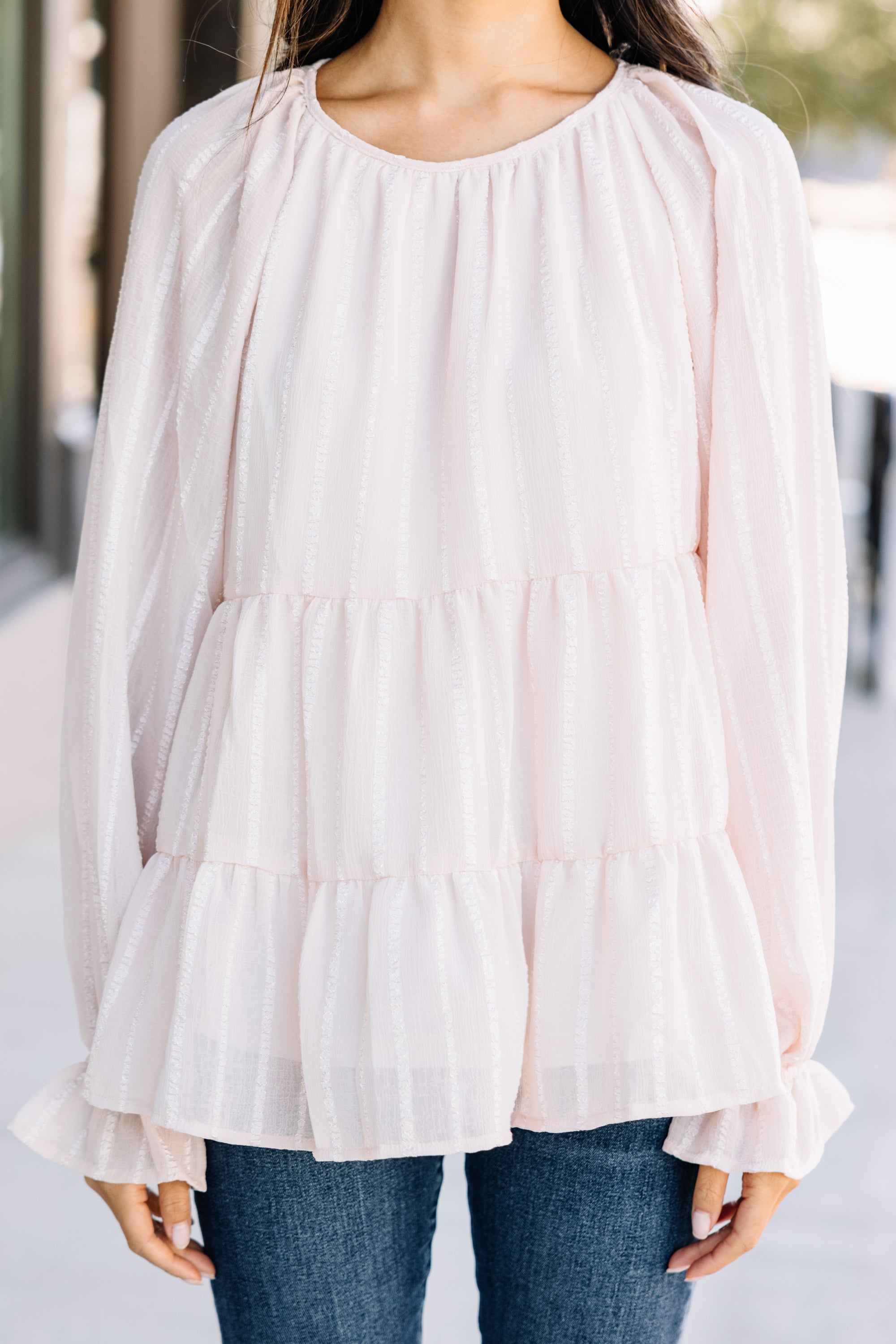 Elegant Cream White Tiered Feeling Prepared Top