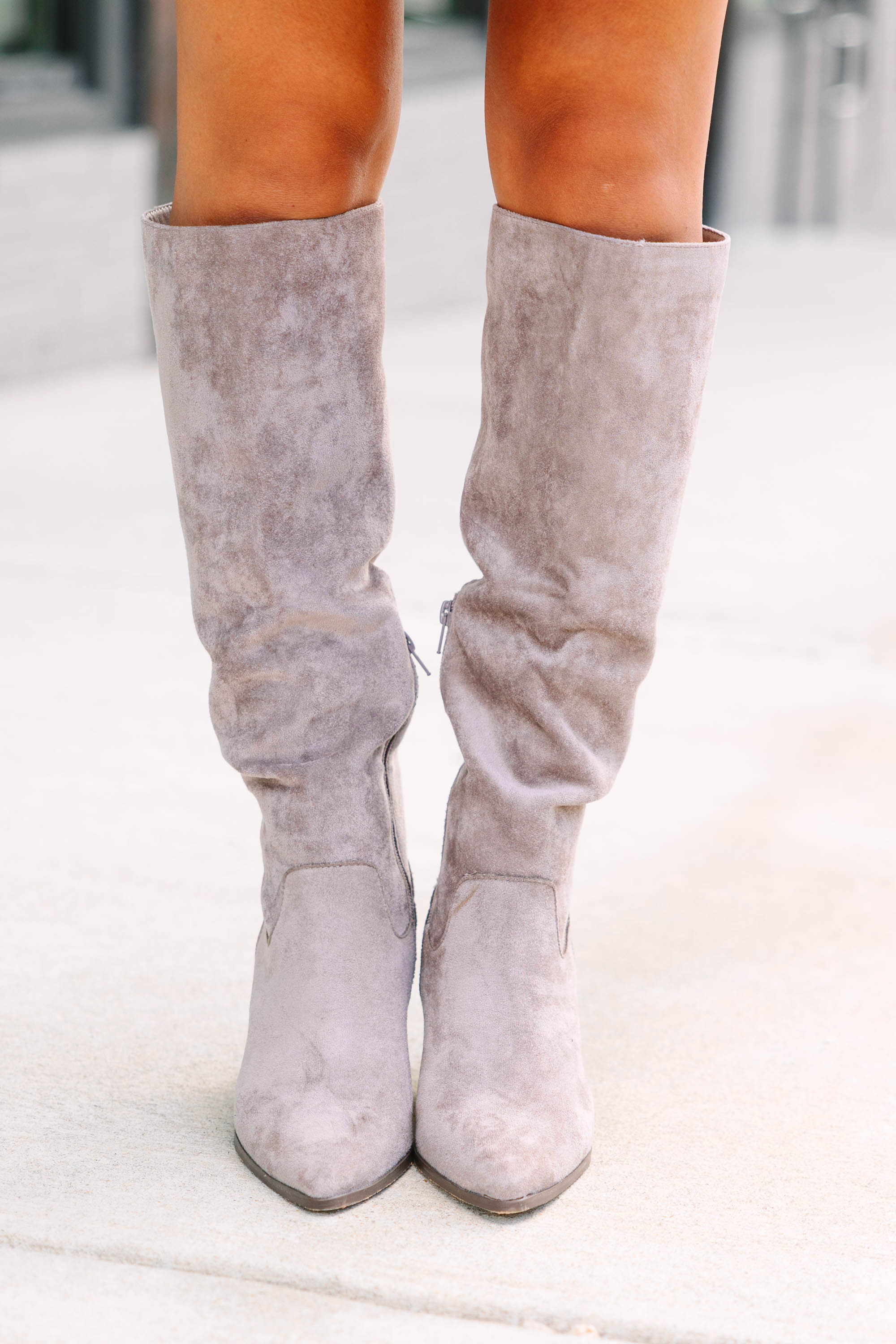 Stylish Gray Knee-High Boots - Customize Your Look!