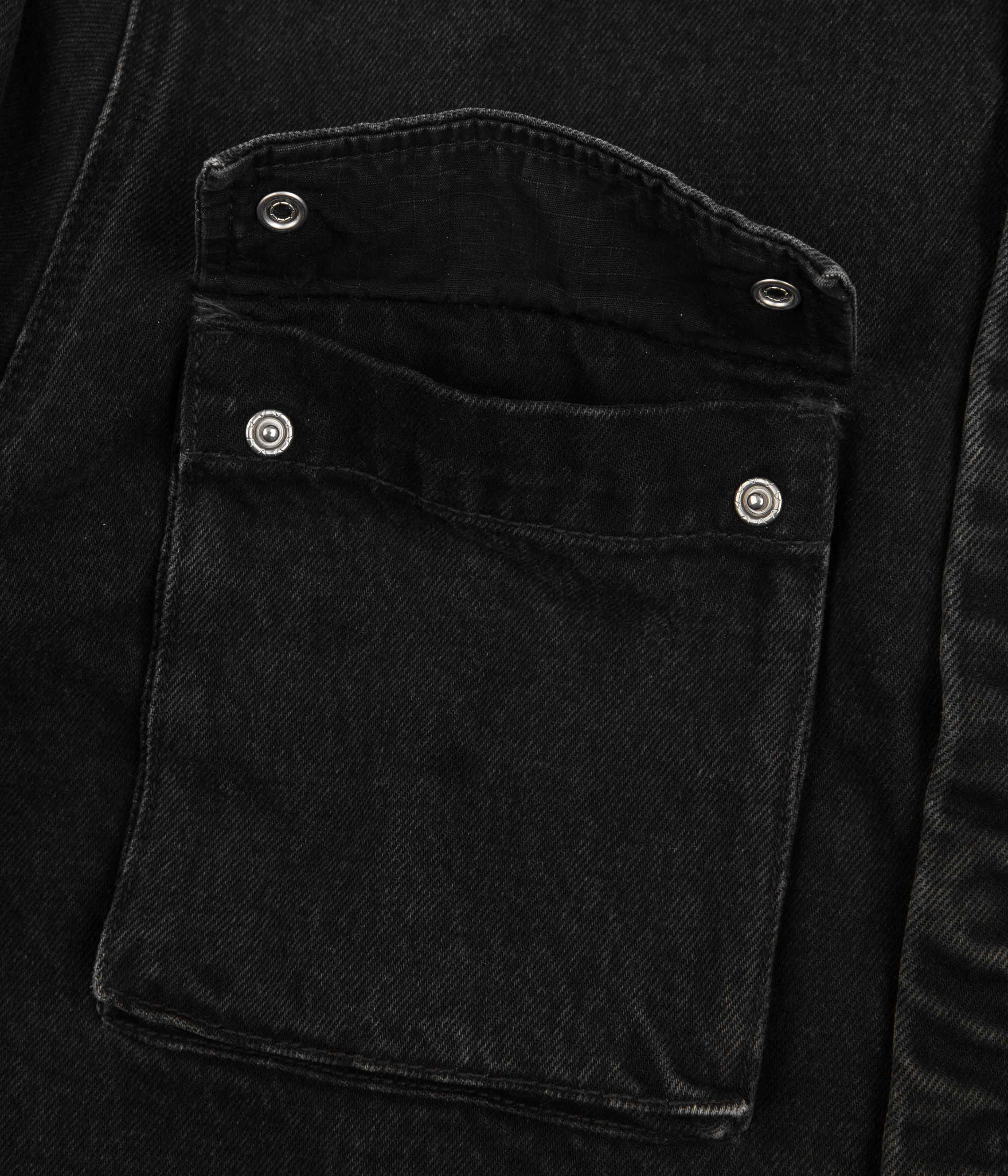 Carhartt Monterey Black Shirt Jacket - Timeless Workwear Style