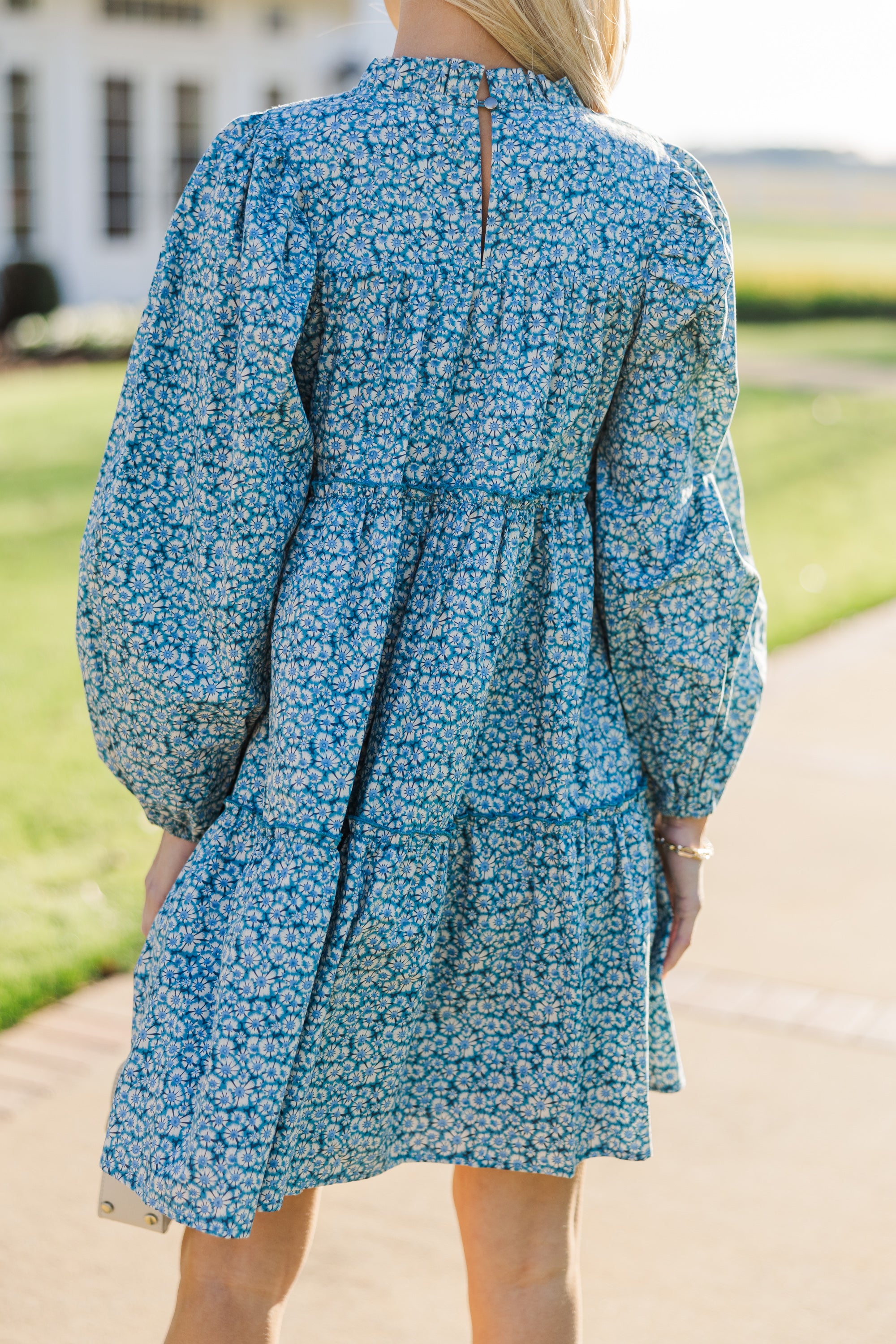 Gorgeous Blue Ditsy Floral Babydoll Dress: Be Your Best!